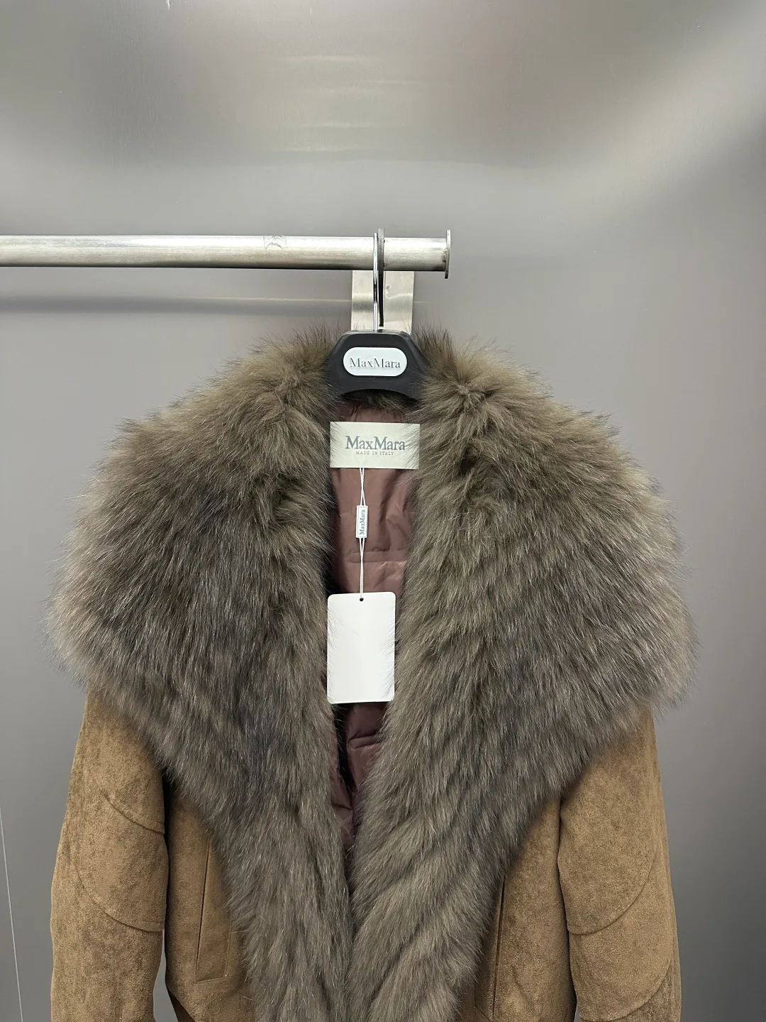 Куртки И Пуховики Женские Max Mara 18702435