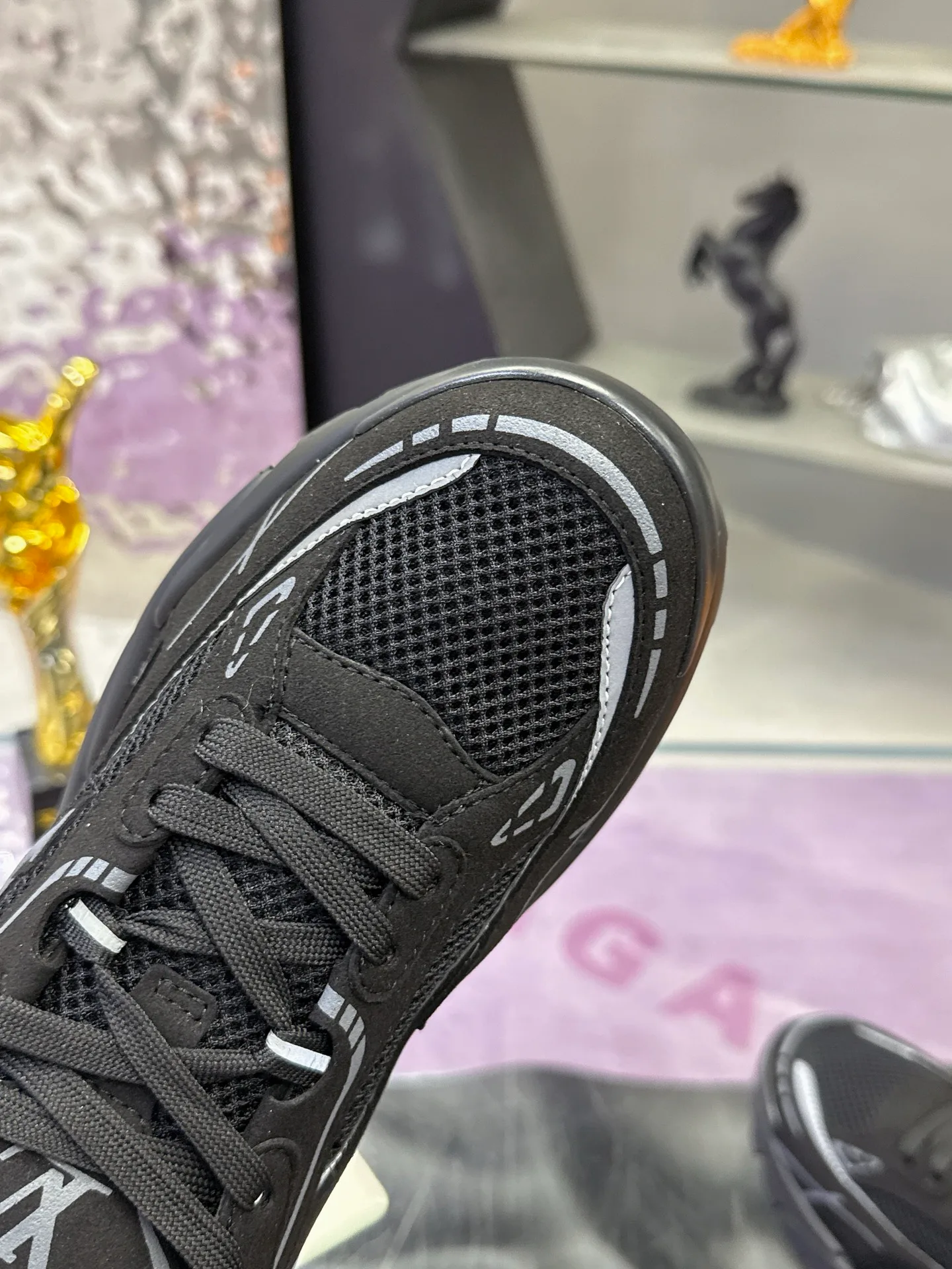 Кроссовки Мужские Louis Vuitton 17530451