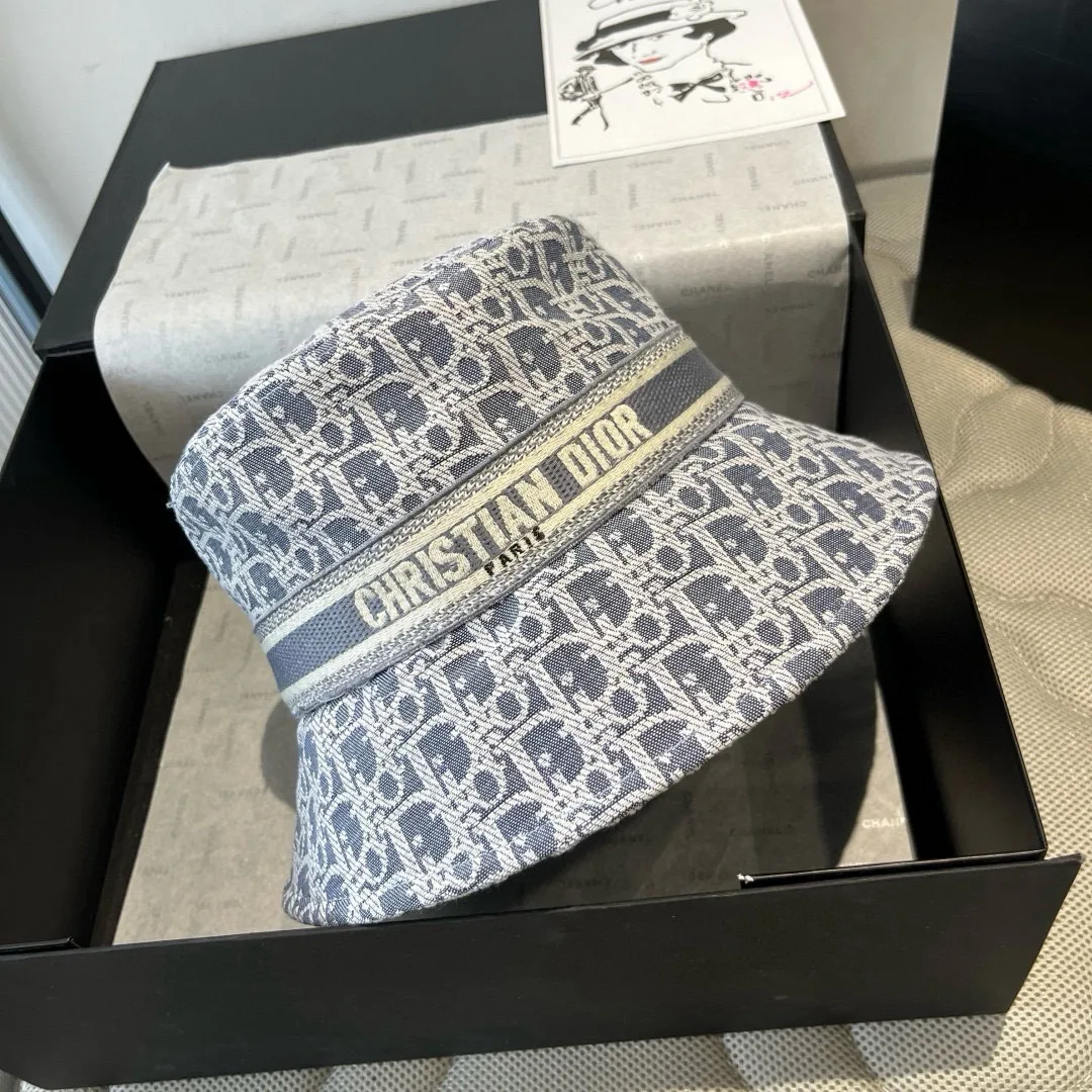 Головные Уборы Christian Dior 91033