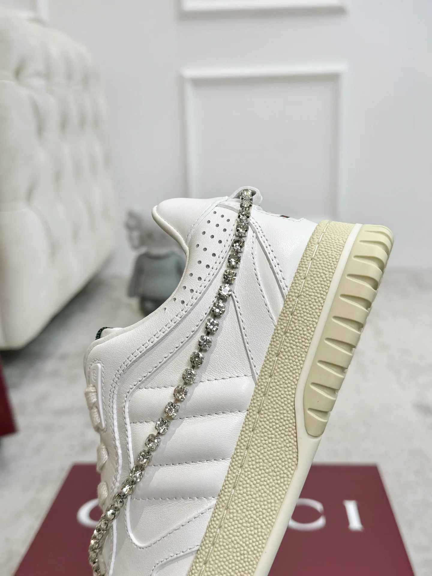 Кроссовки Женские Gucci 1021293