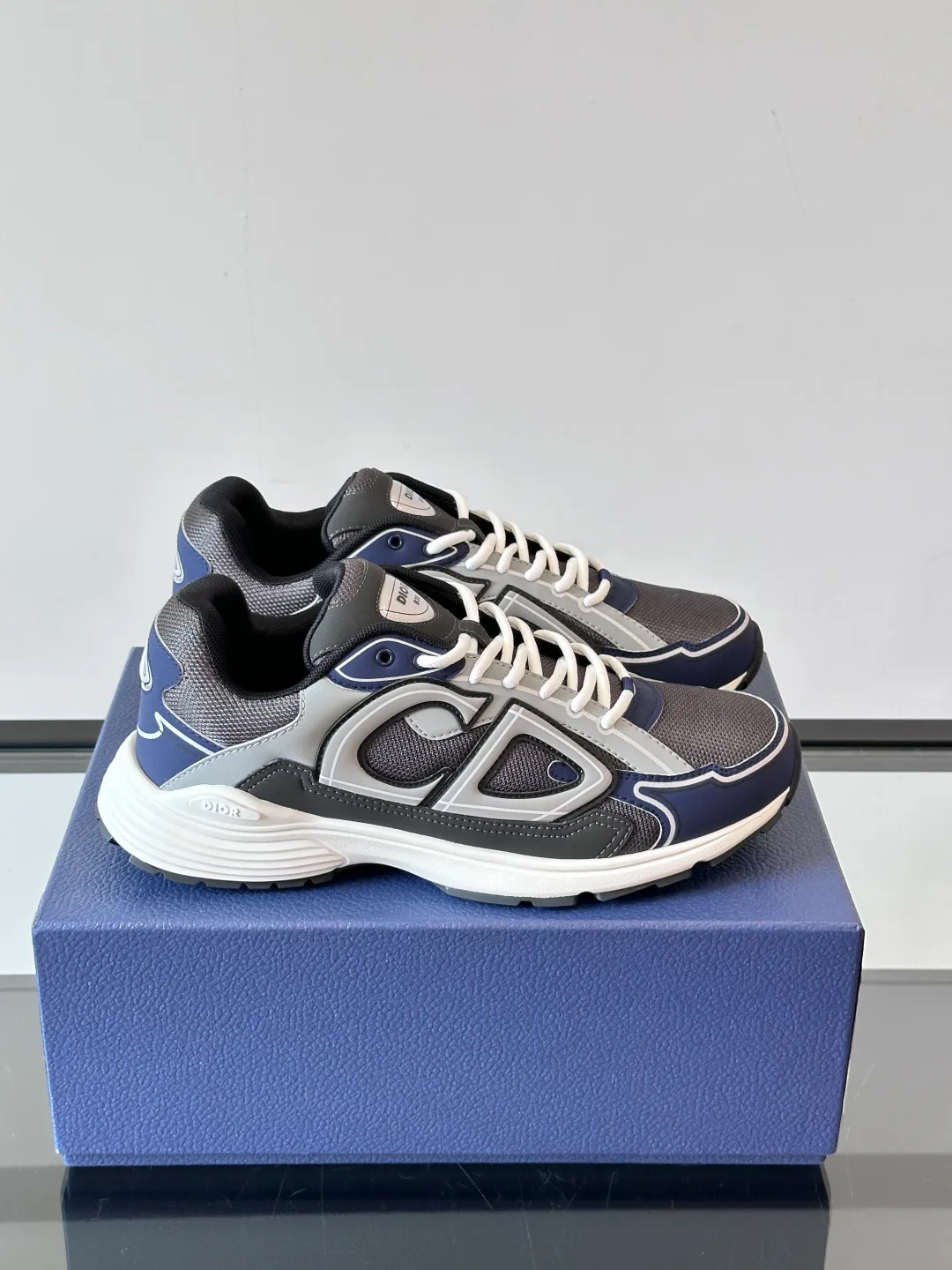 Кроссовки Мужские Christian Dior 13207376