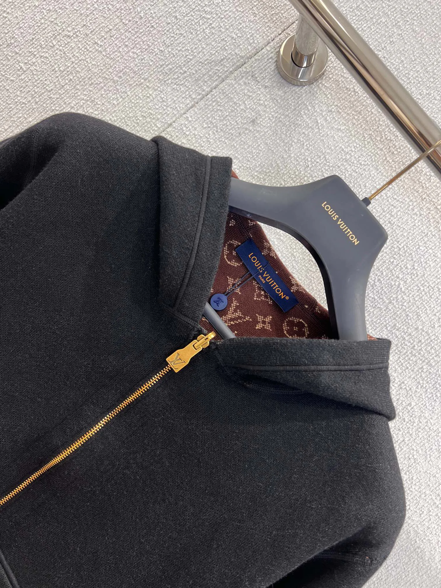 Куртки И Пуховики Женские Louis Vuitton 504714