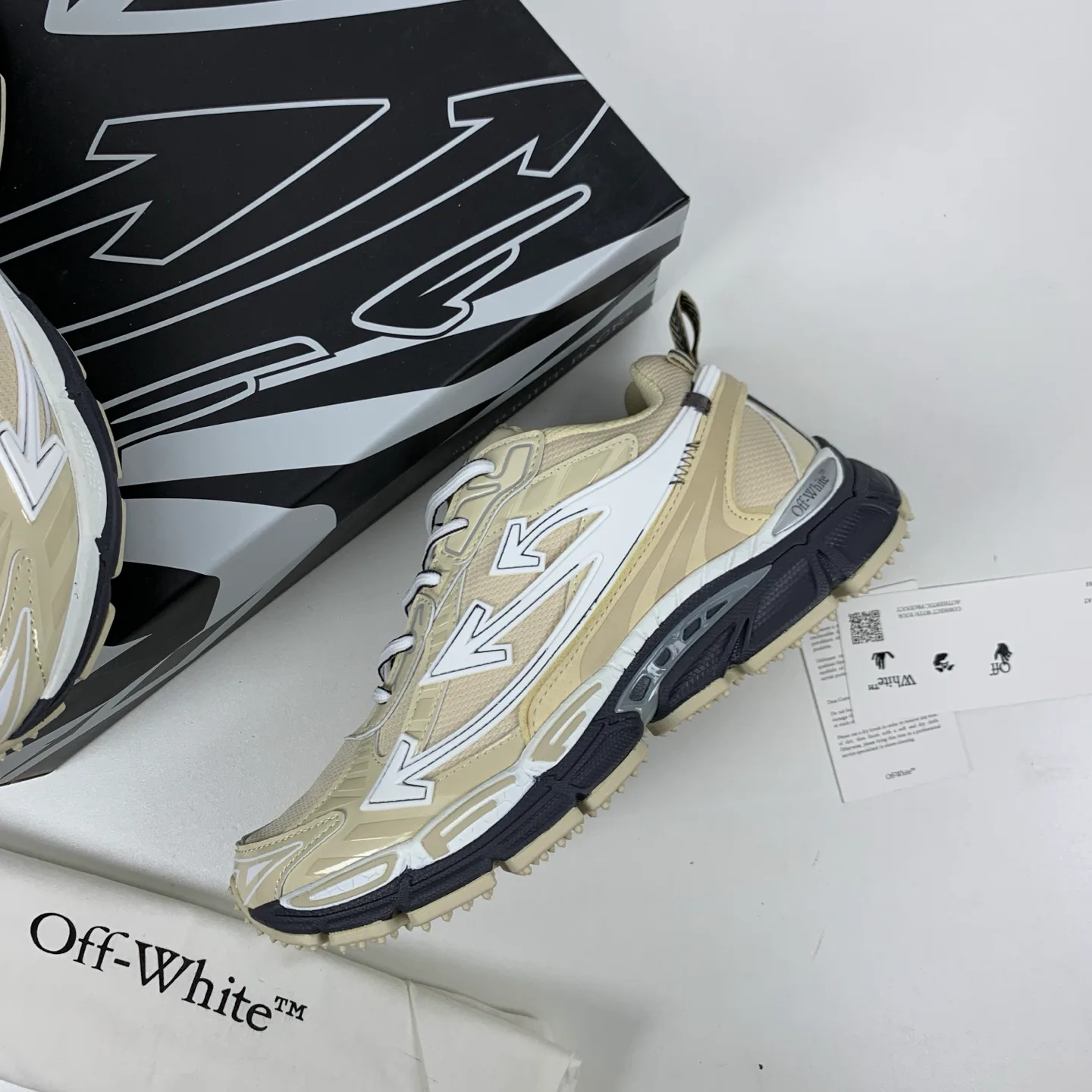 Кроссовки Женские Off-White 1106614