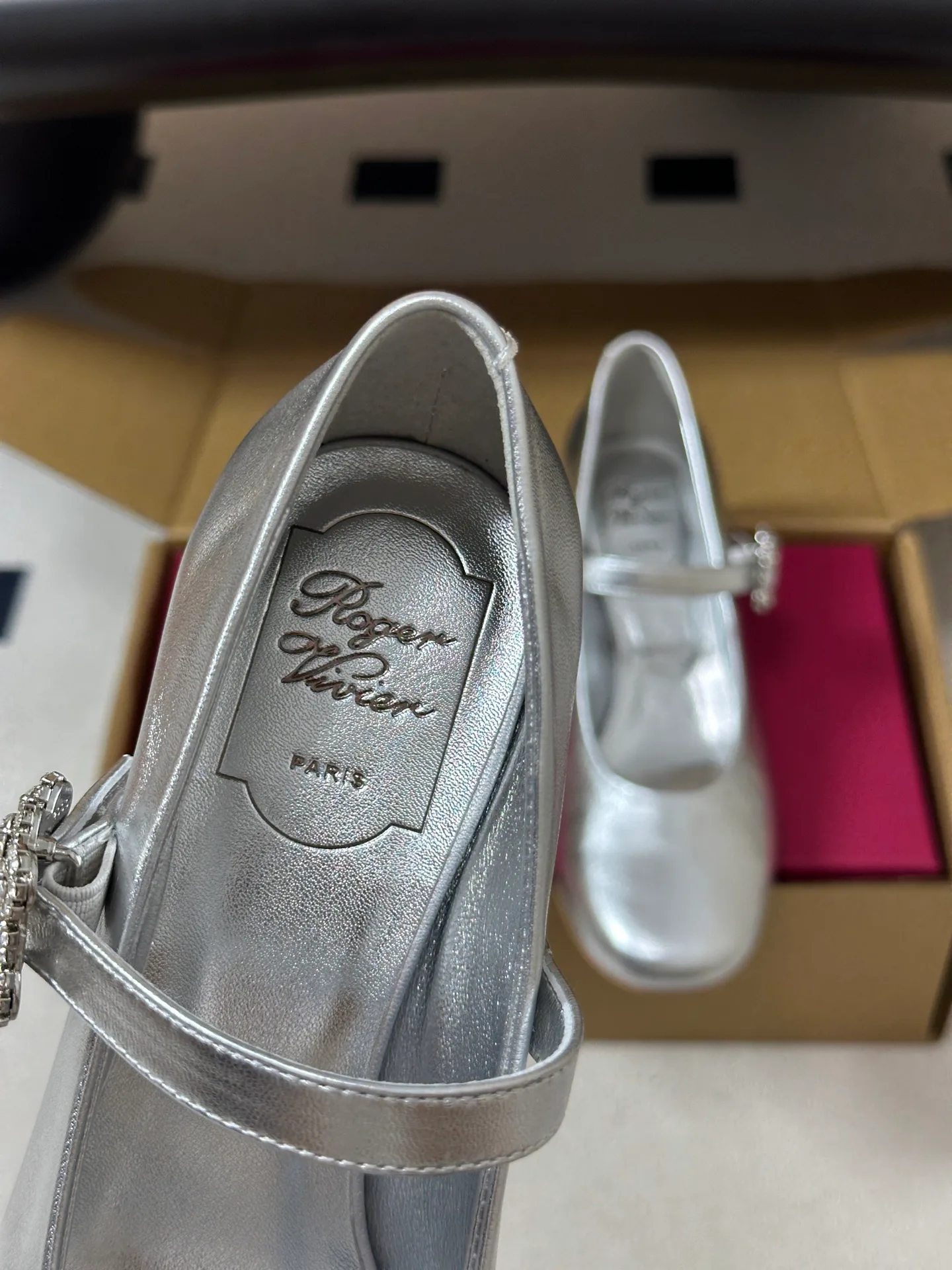 Туфли Женские Roger Vivier 18041486