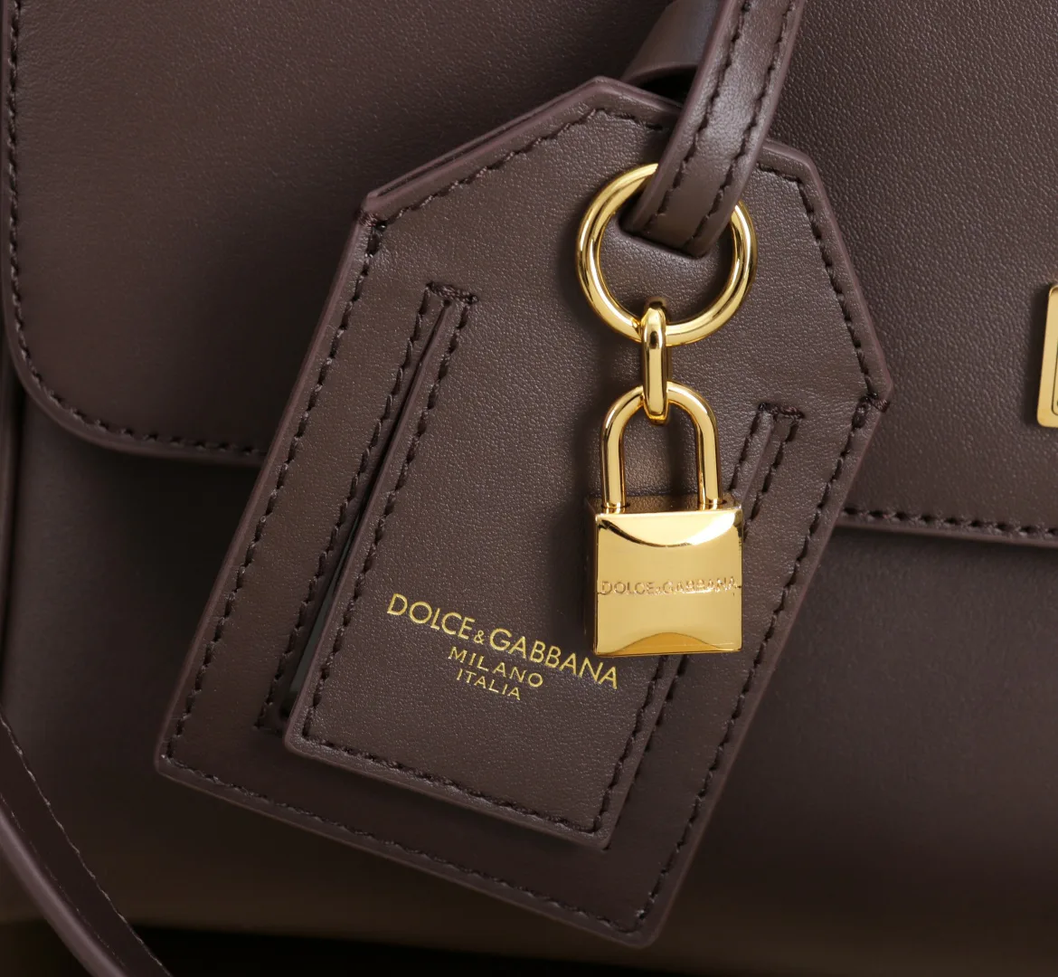 Классические Сумки Женские Dolce & Gabbana 18004435