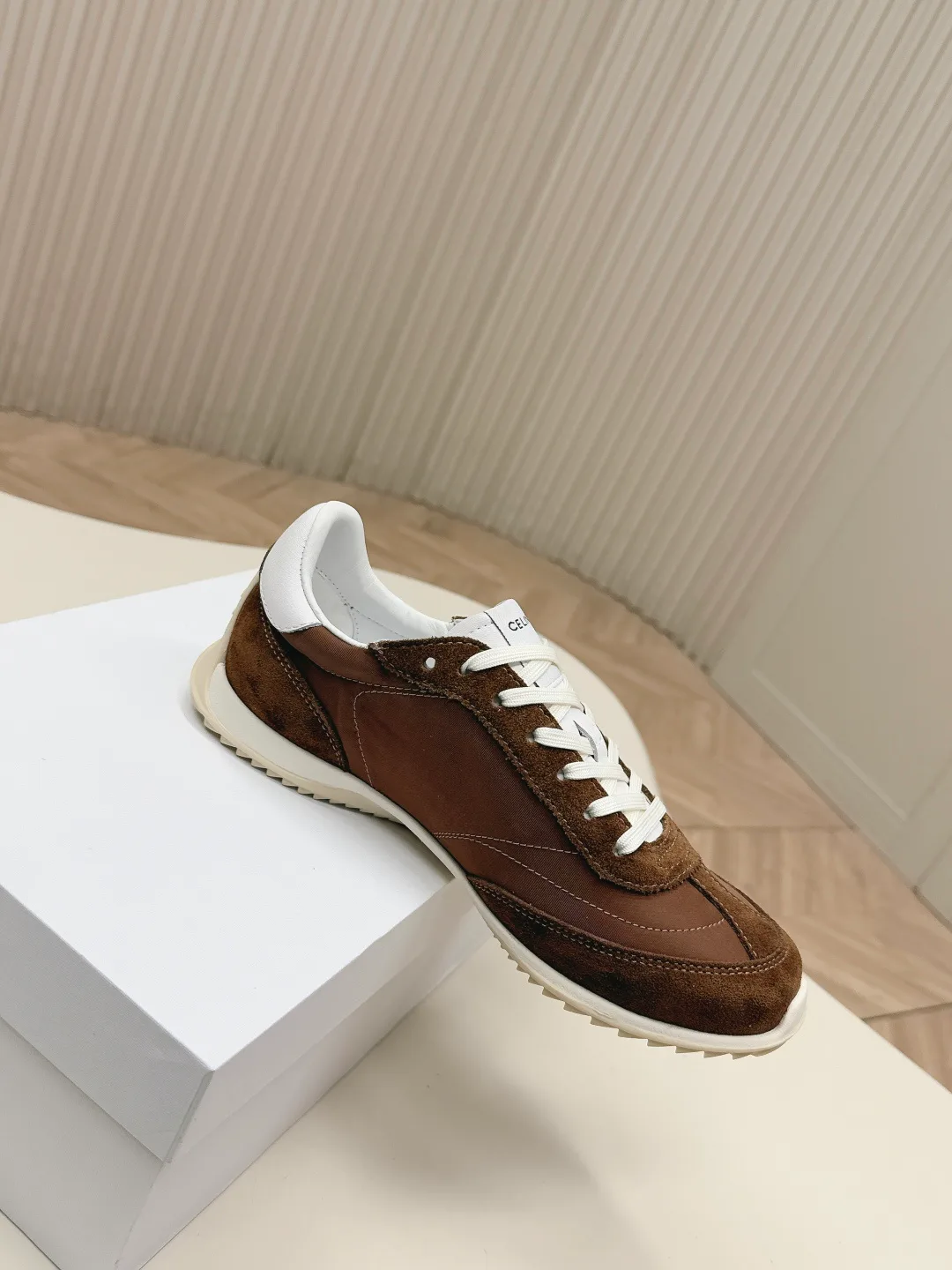Кроссовки Женские Celine 11400540