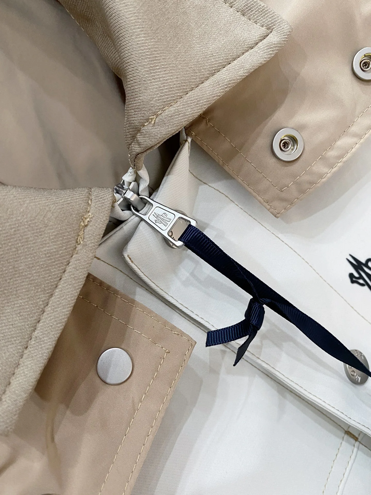 Куртки И Пуховики Мужские Moncler 10271895
