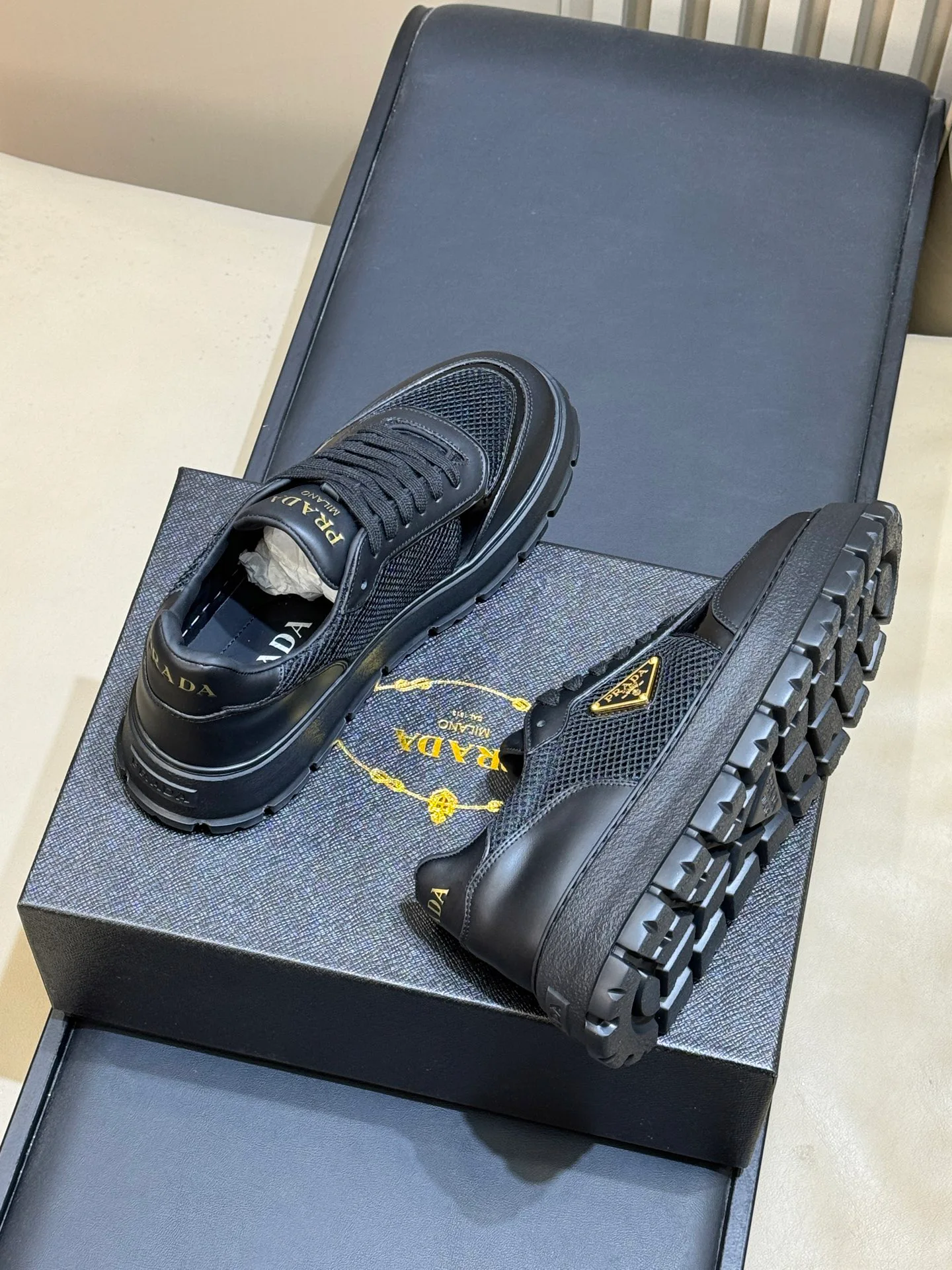 Кроссовки Мужские Prada 17915324