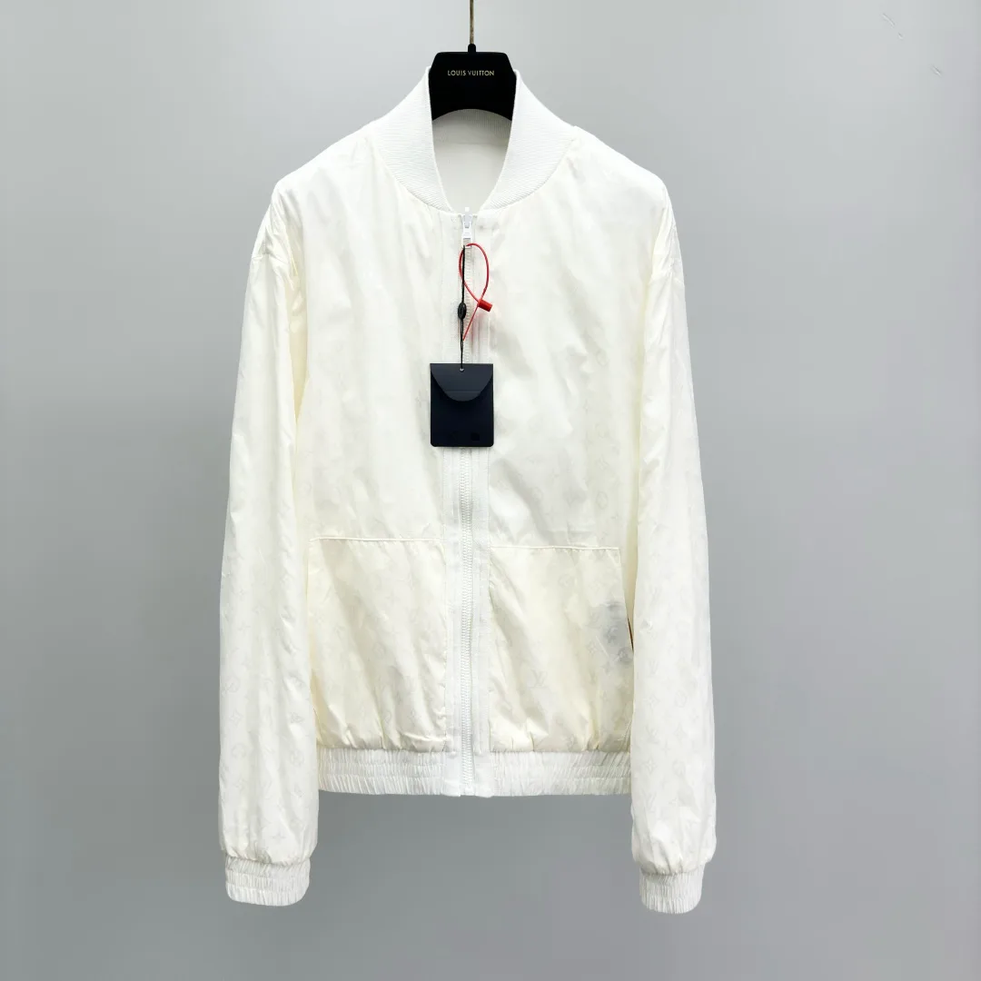 Куртки И Пуховики Мужские Louis Vuitton 10299009