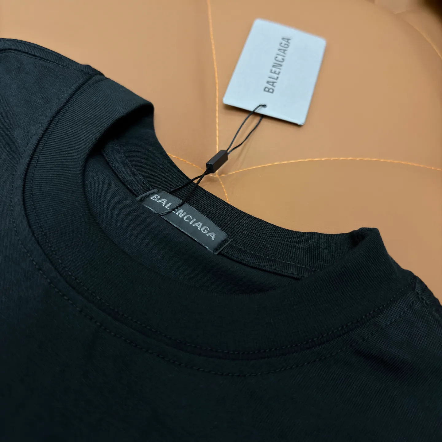 Футболки Женские Balenciaga 10941855
