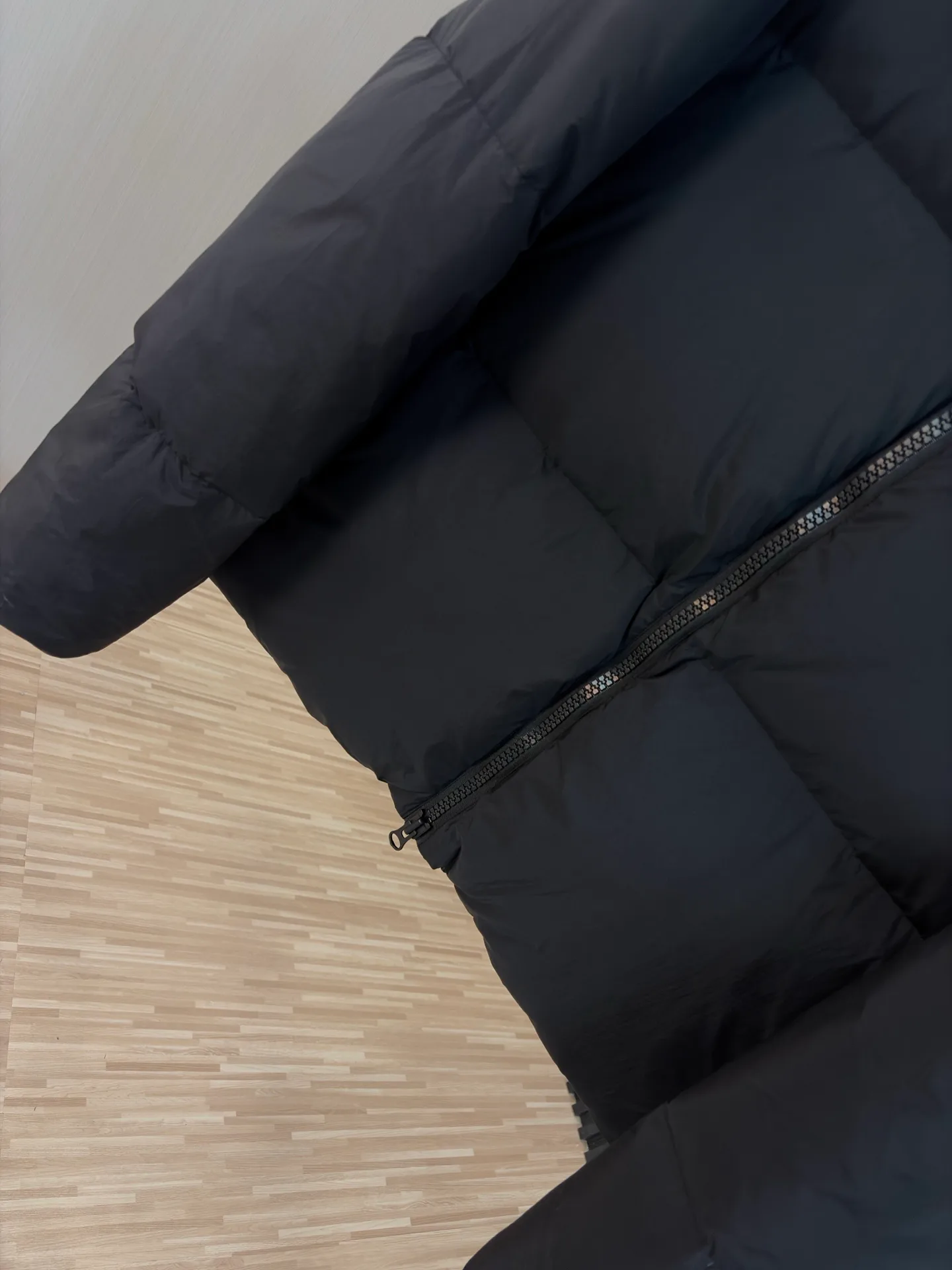 Куртки И Пуховики Женские Canada Goose 18391747