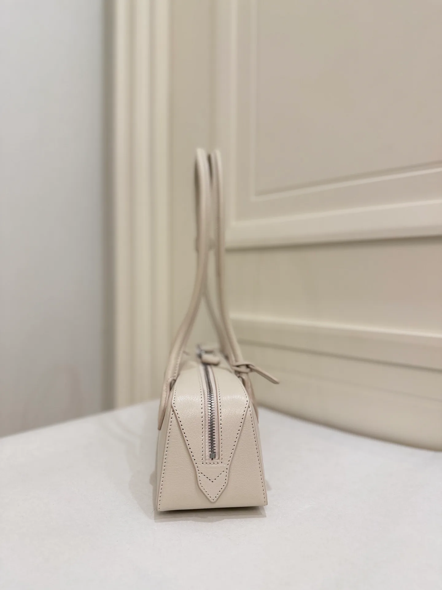 Классические Сумки Женские Alaia 9166540