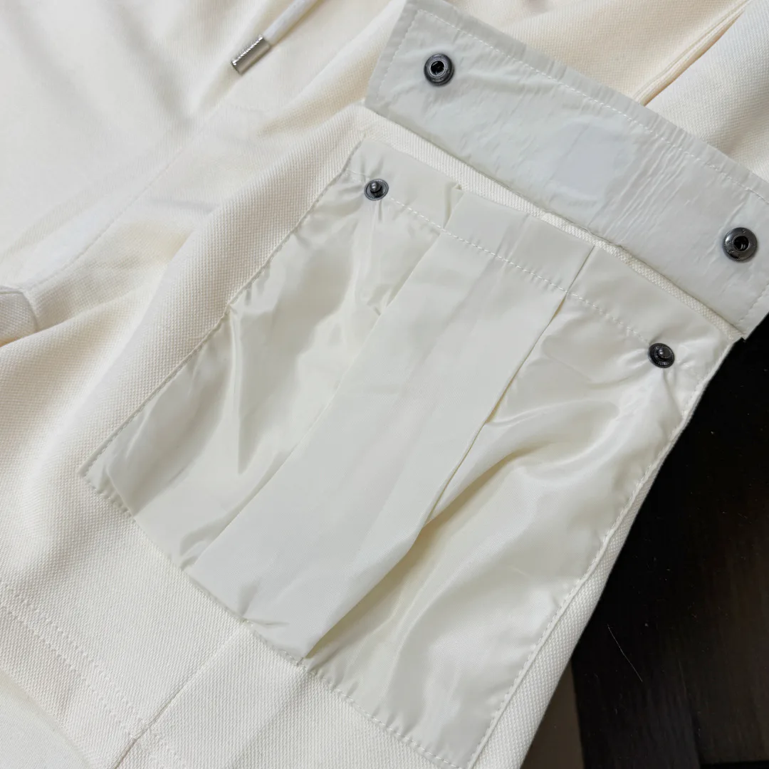 Шорты Женские Moncler 11873043
