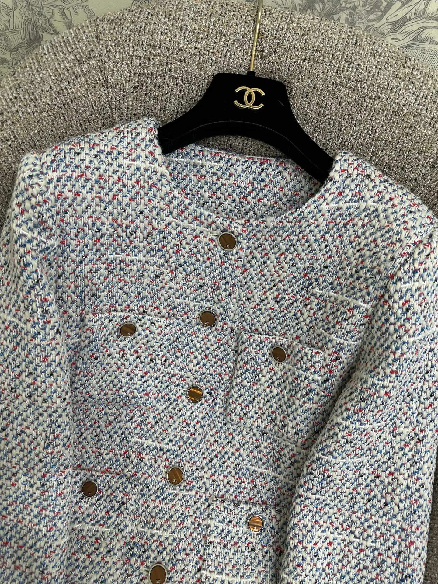 Жакеты Женские Chanel 18727217