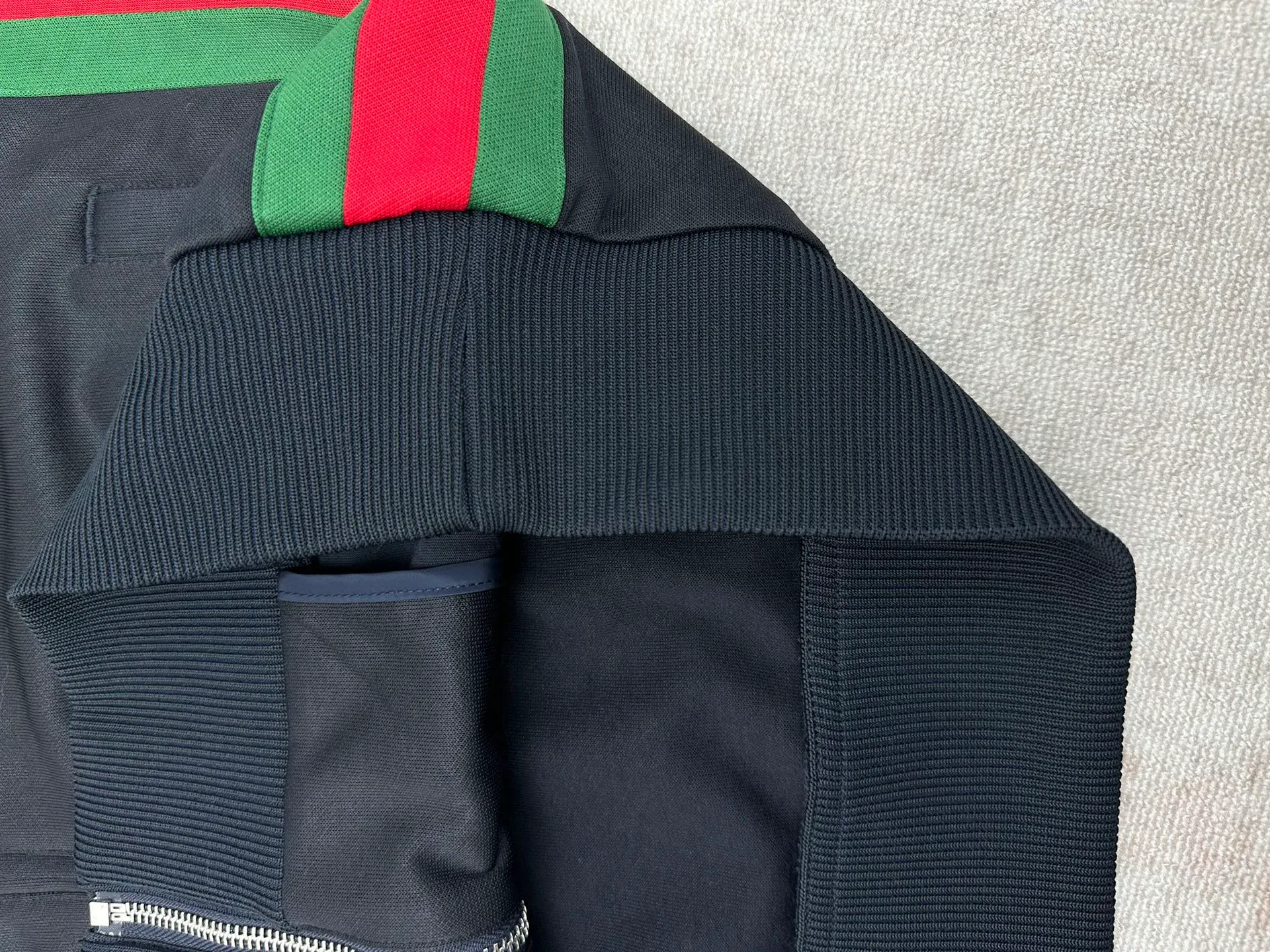 Куртки И Пуховики Мужские Gucci 973113