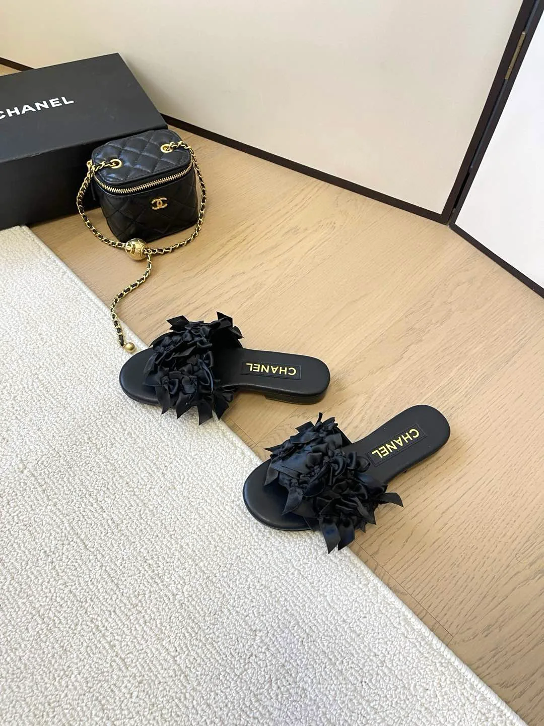 Шлепанцы Женские Chanel 29947