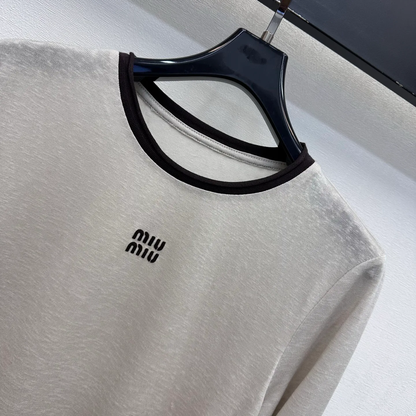 Лонгсливы Женские Miu Miu 18772535