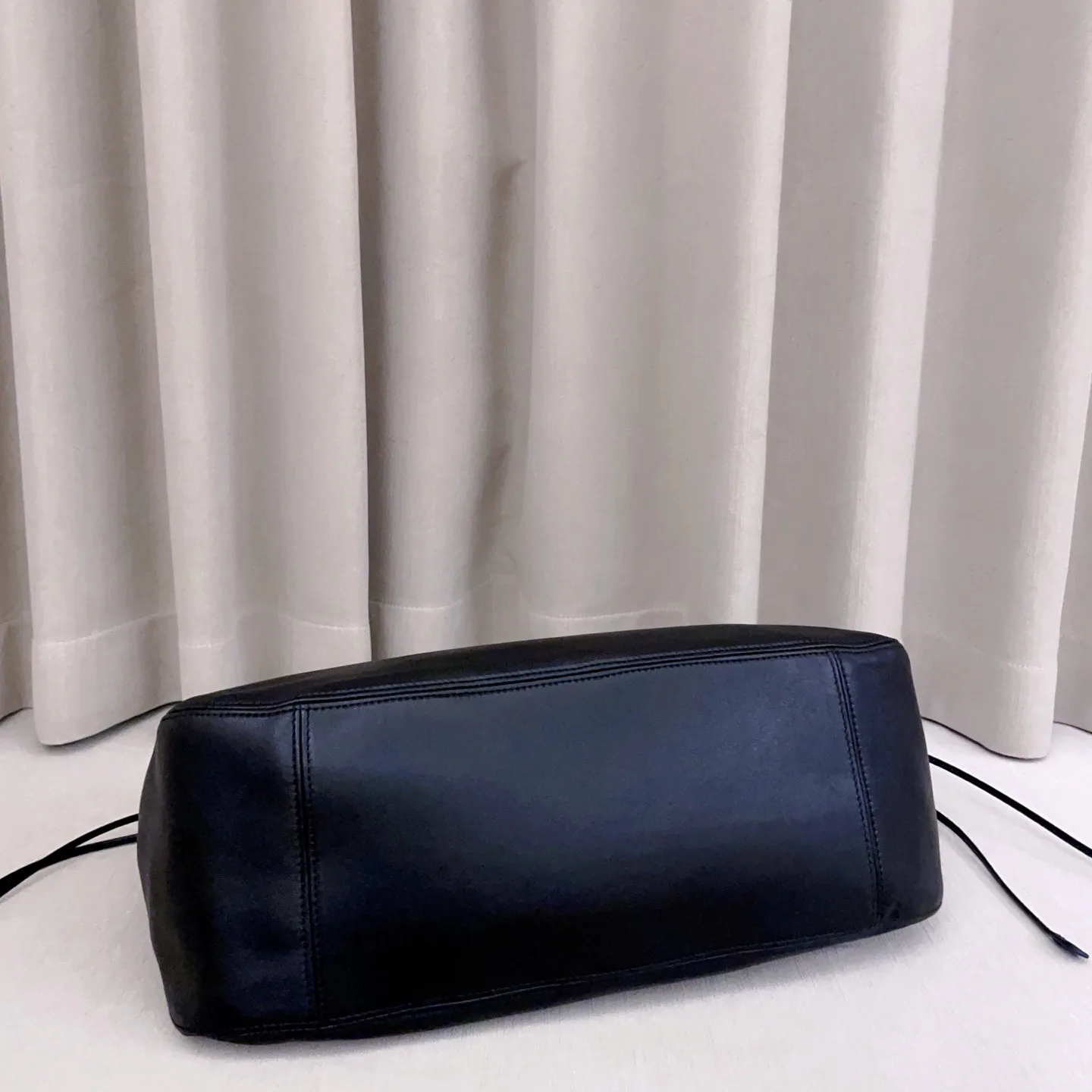 Классические Сумки Женские Miu Miu 18248086
