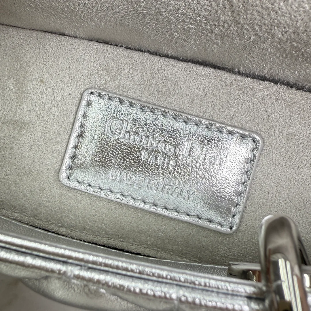 Классические Сумки Женские Christian Dior 18116447