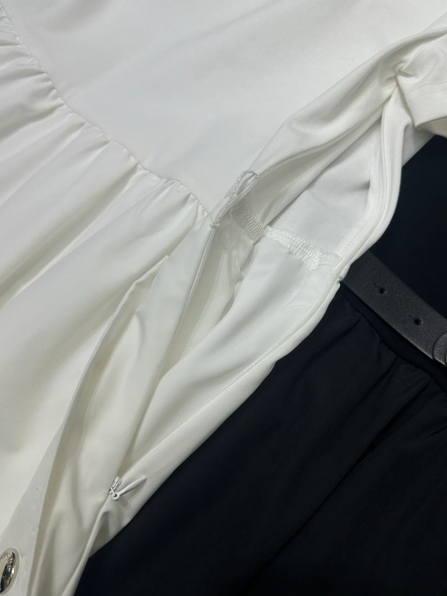 Платья Женские Christian Dior 17637610