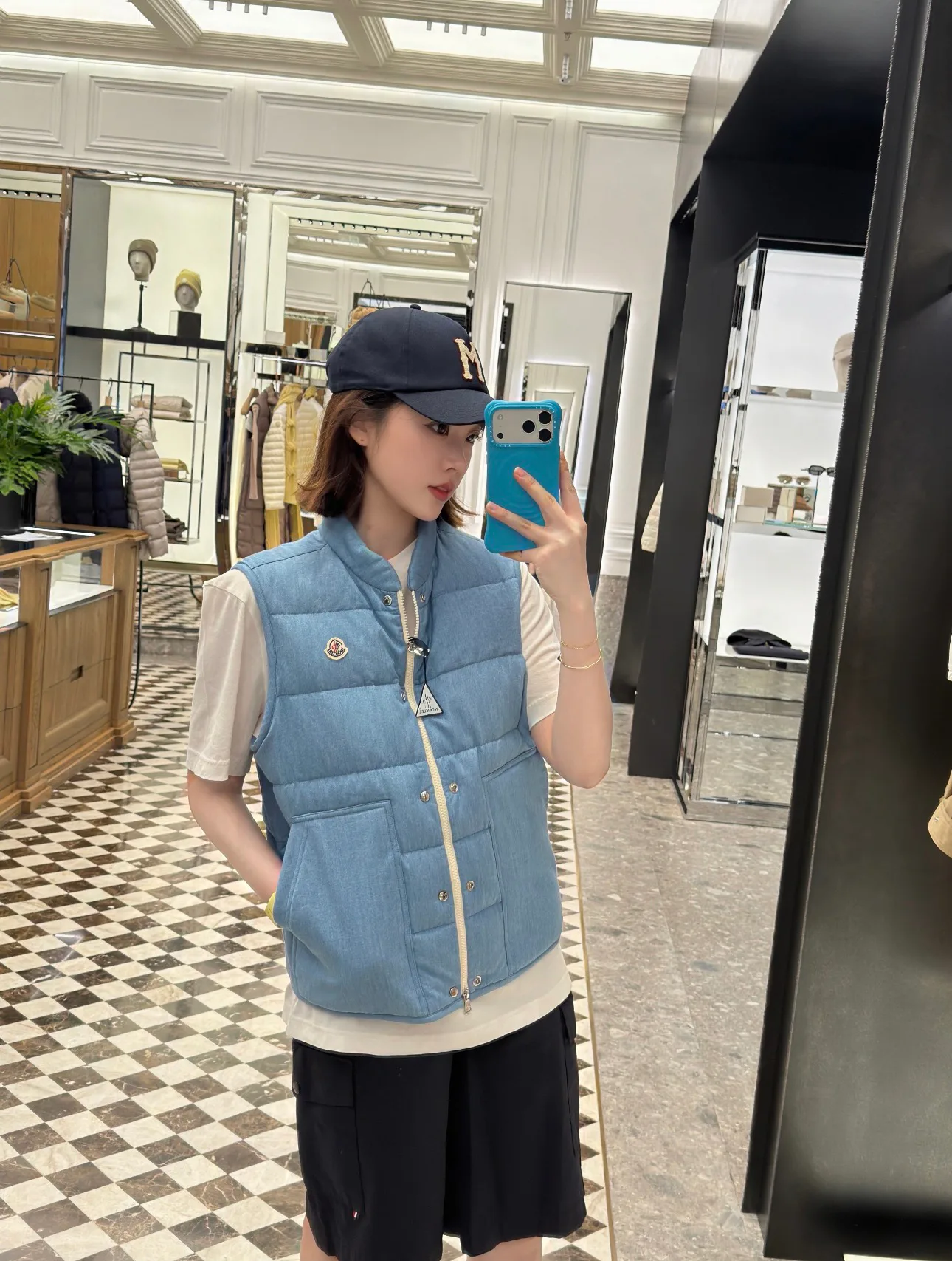 Жилеты Женские Moncler 18113613