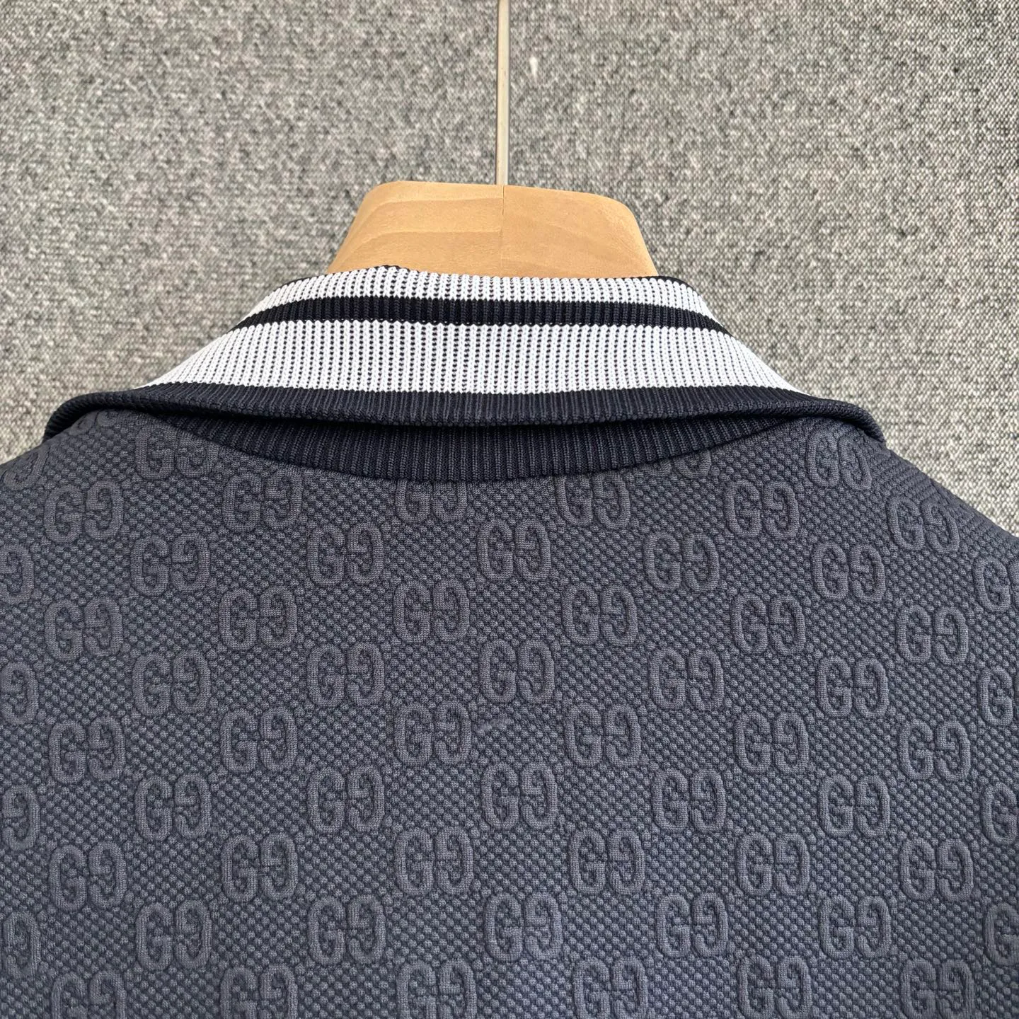 Куртки И Пуховики Мужские Gucci 1012143