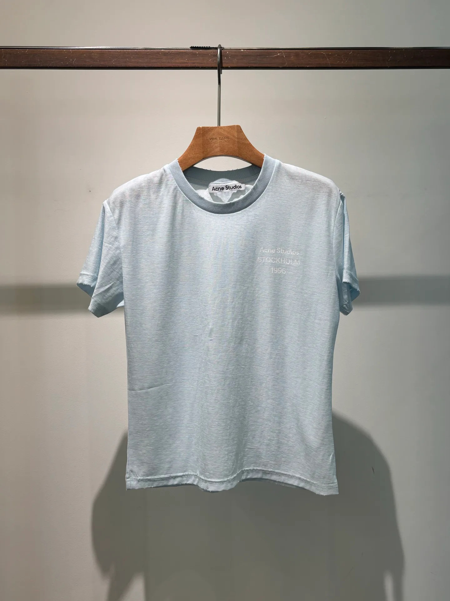 Футболки Женские Acne Studios 17454136