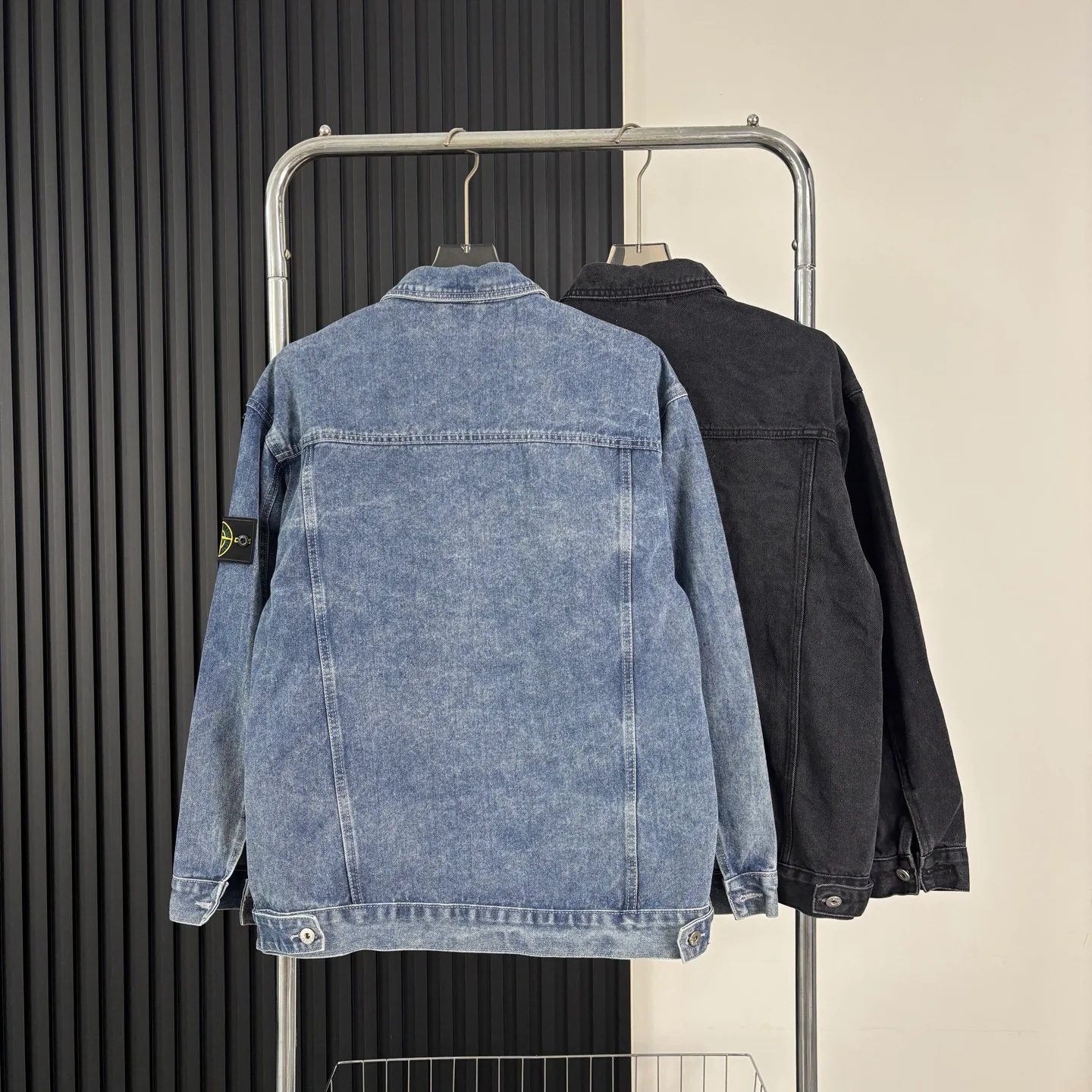 Куртки И Пуховики Мужские Stone Island 11515823