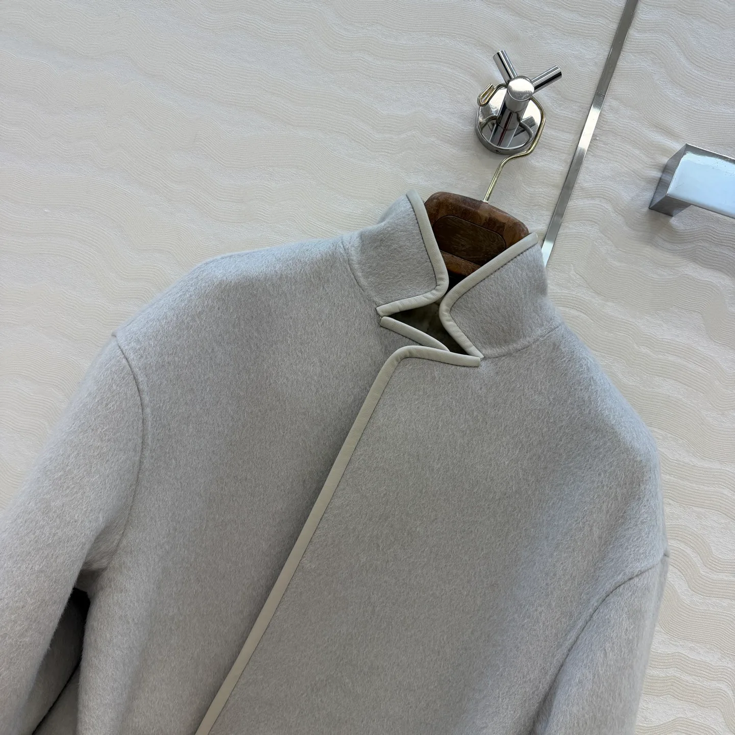 Пальто Женские Loro Piana 18585204