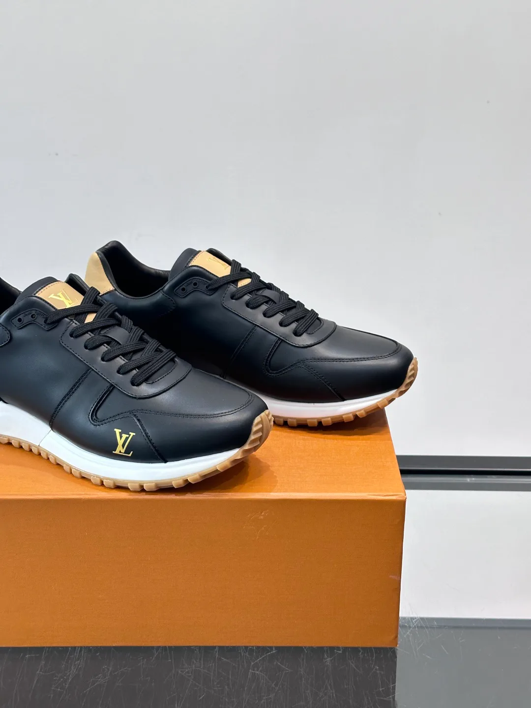 Кроссовки Мужские Louis Vuitton 916296