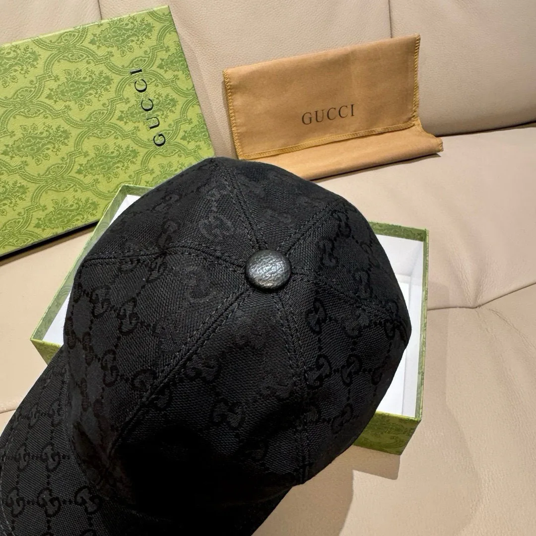 Головные Уборы Gucci 18105293