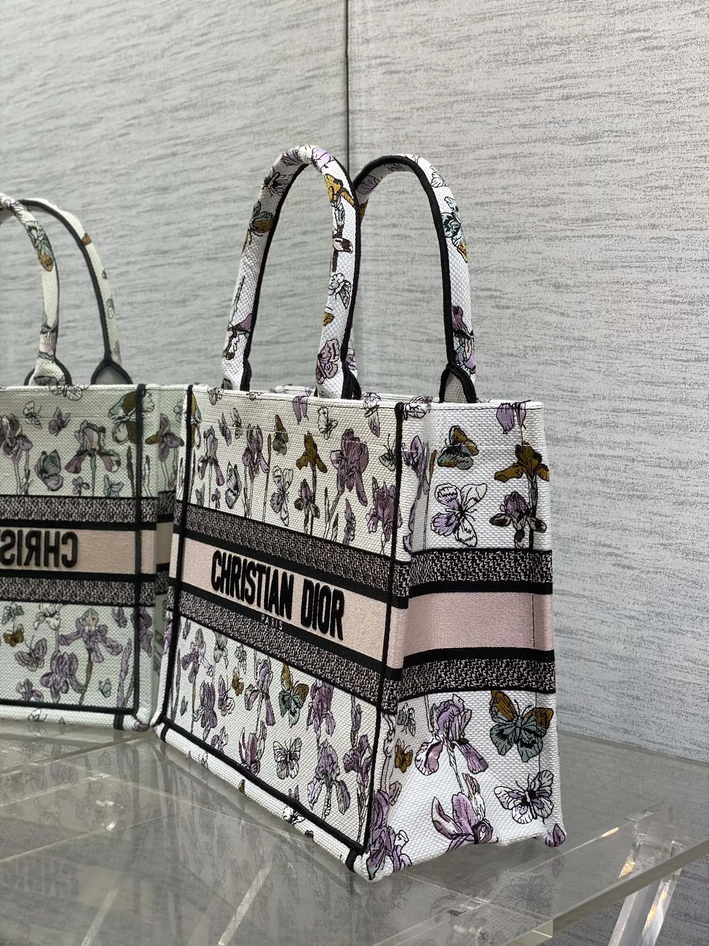 Классические Сумки Женские Christian Dior 11224080