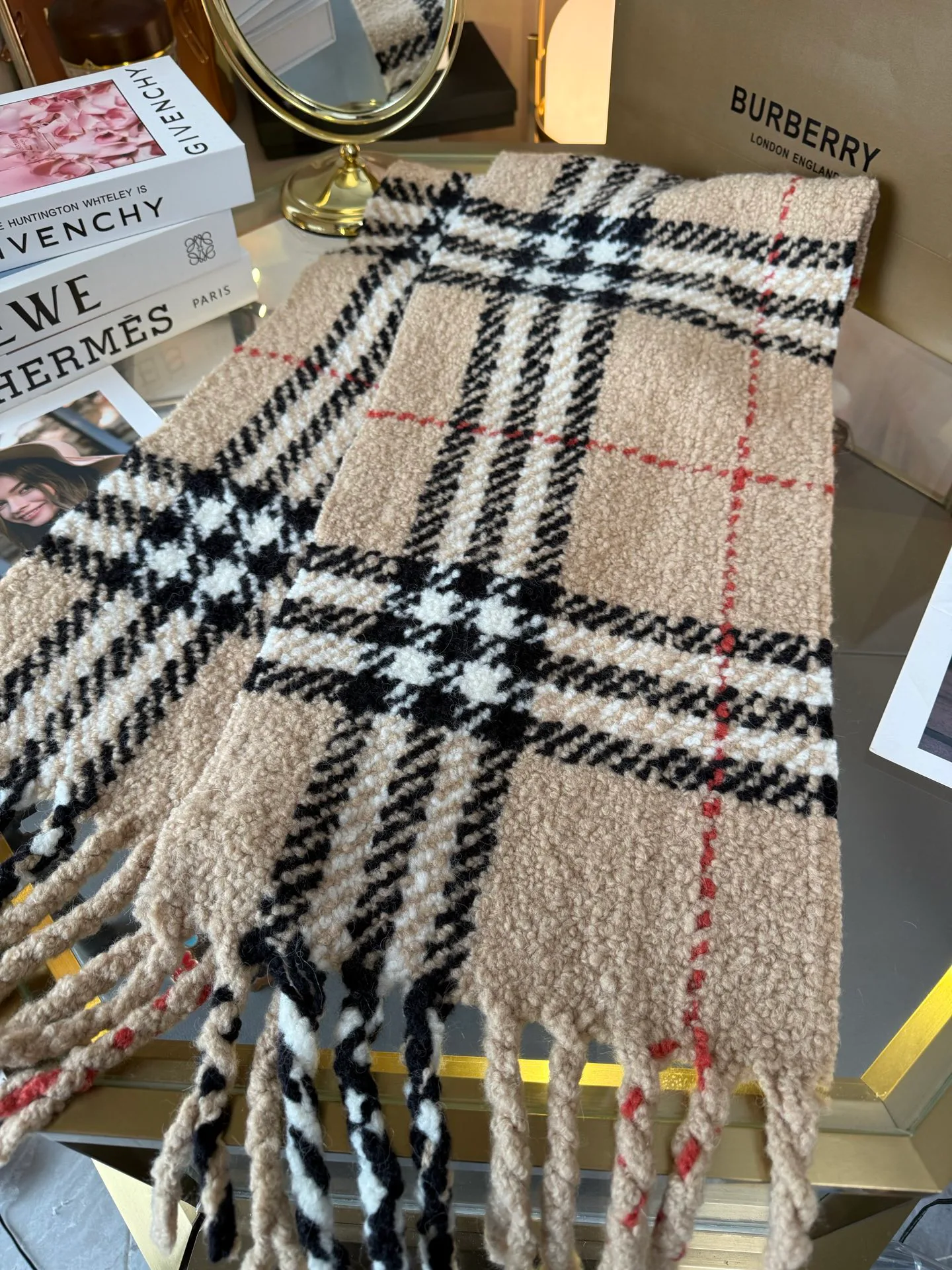 Шарфы Burberry 18222517