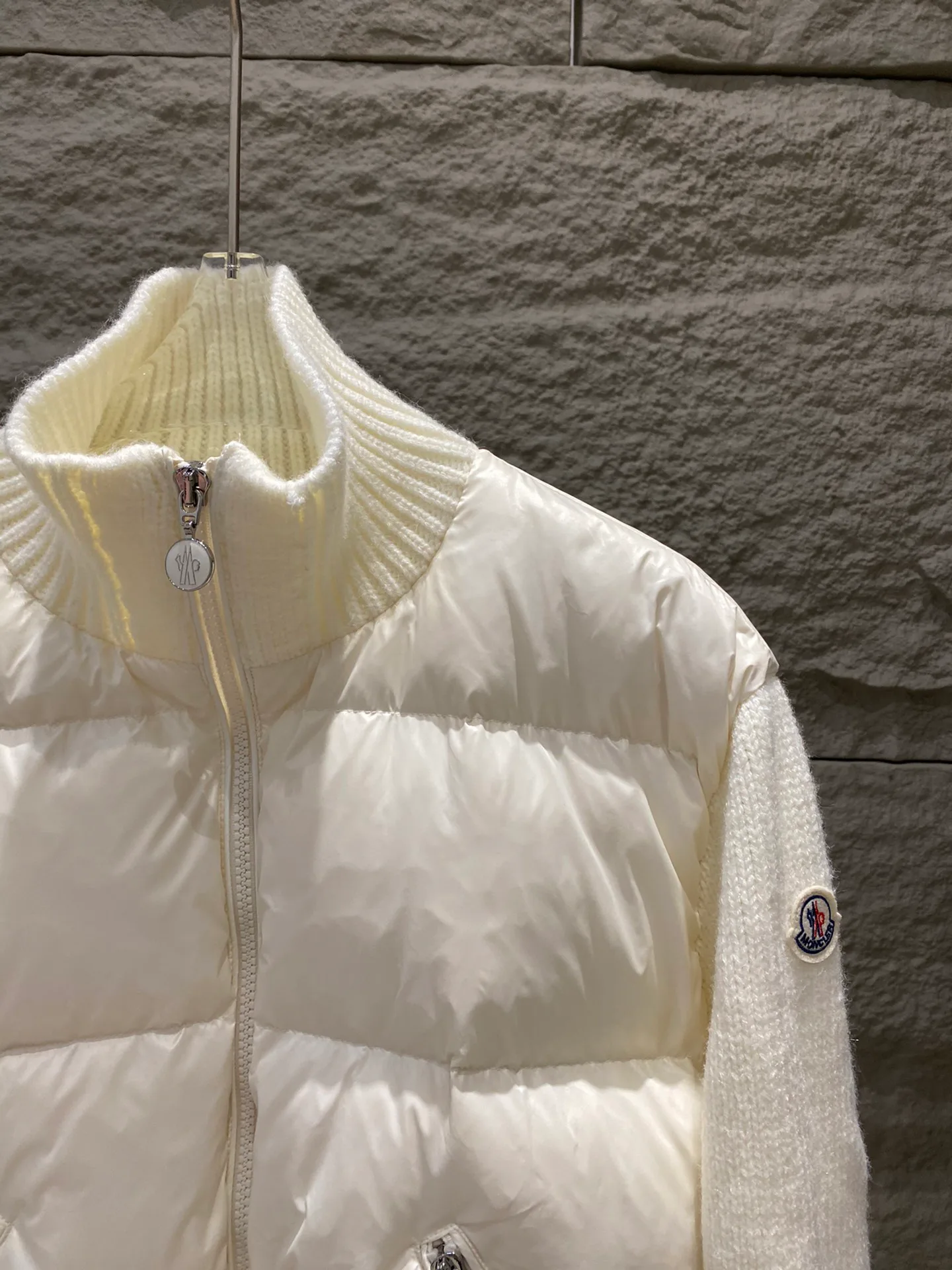 Куртки И Пуховики Женские Moncler 17964607