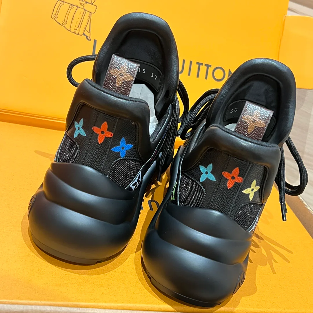 Кроссовки Женские Louis Vuitton 371376