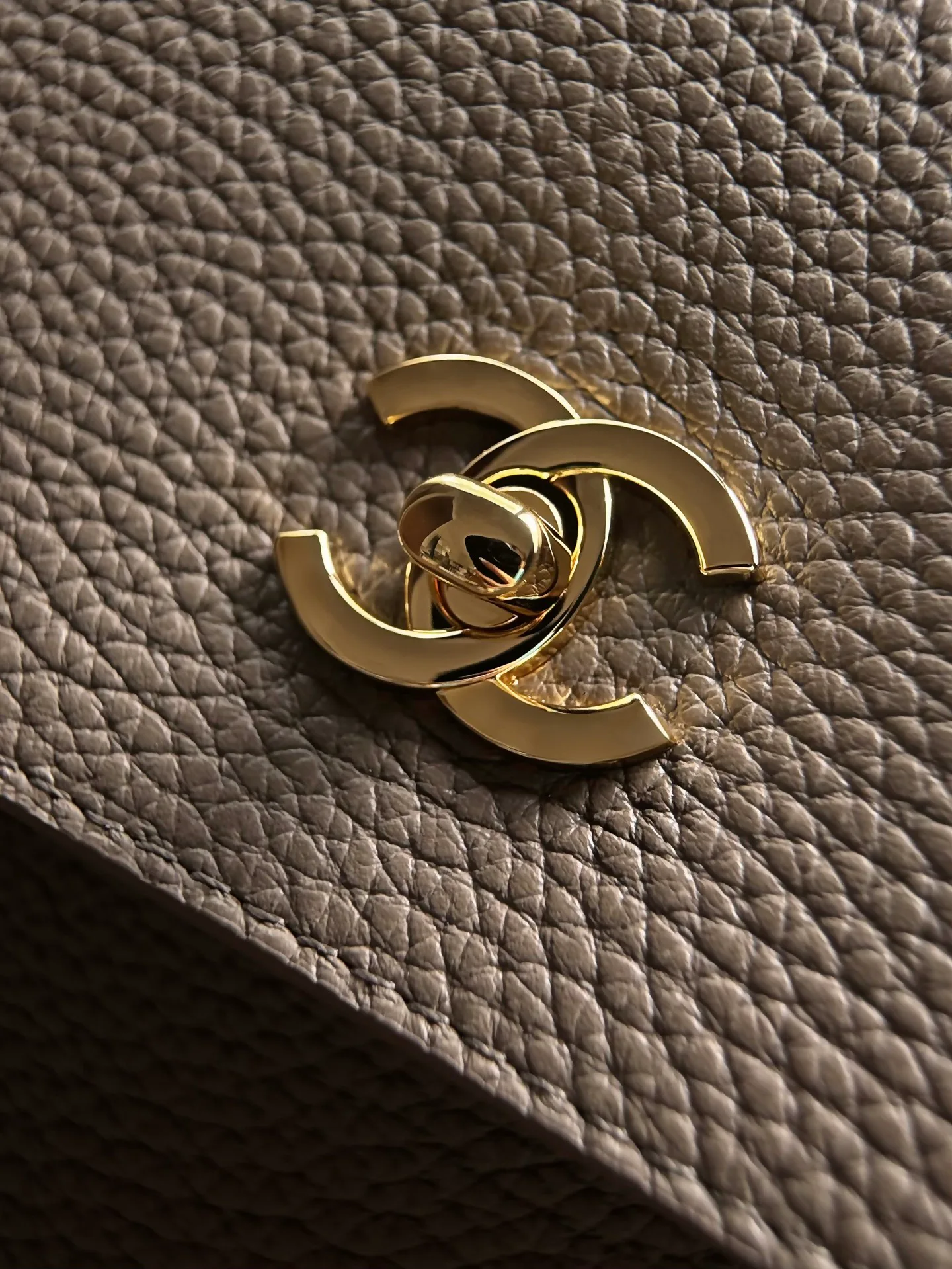 Классические Сумки Женские Chanel 18147815