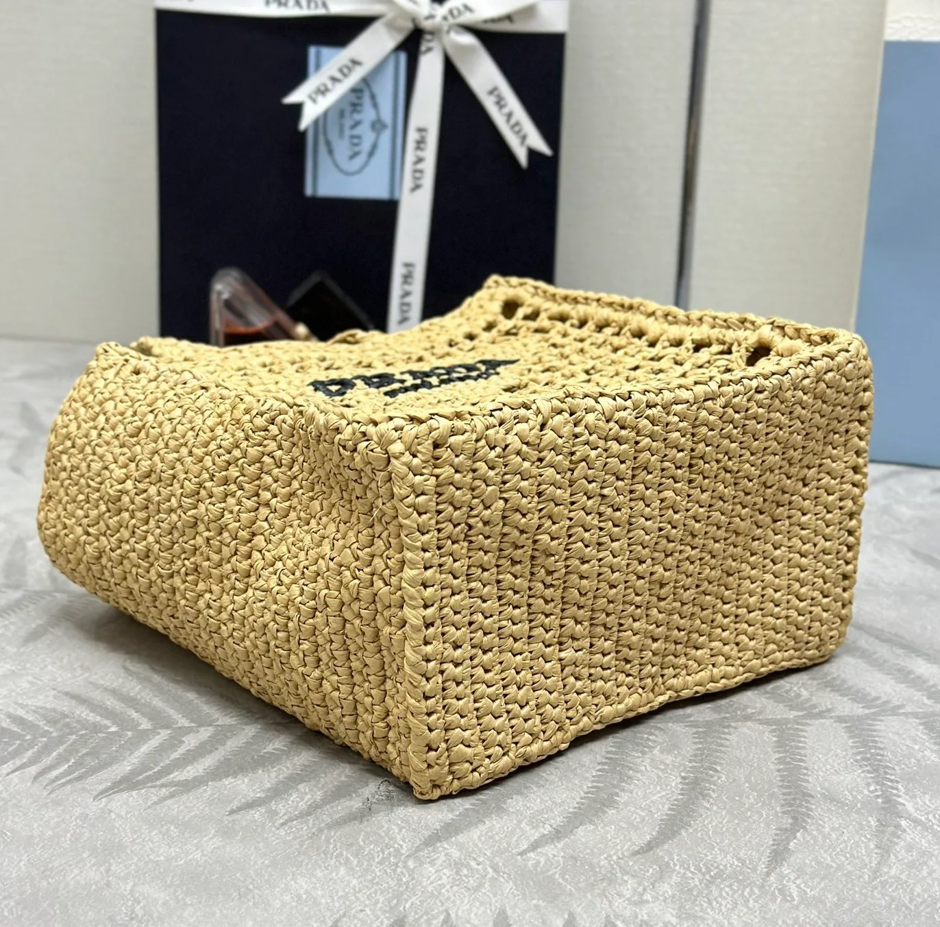 Классические Сумки Женские Prada 11681934