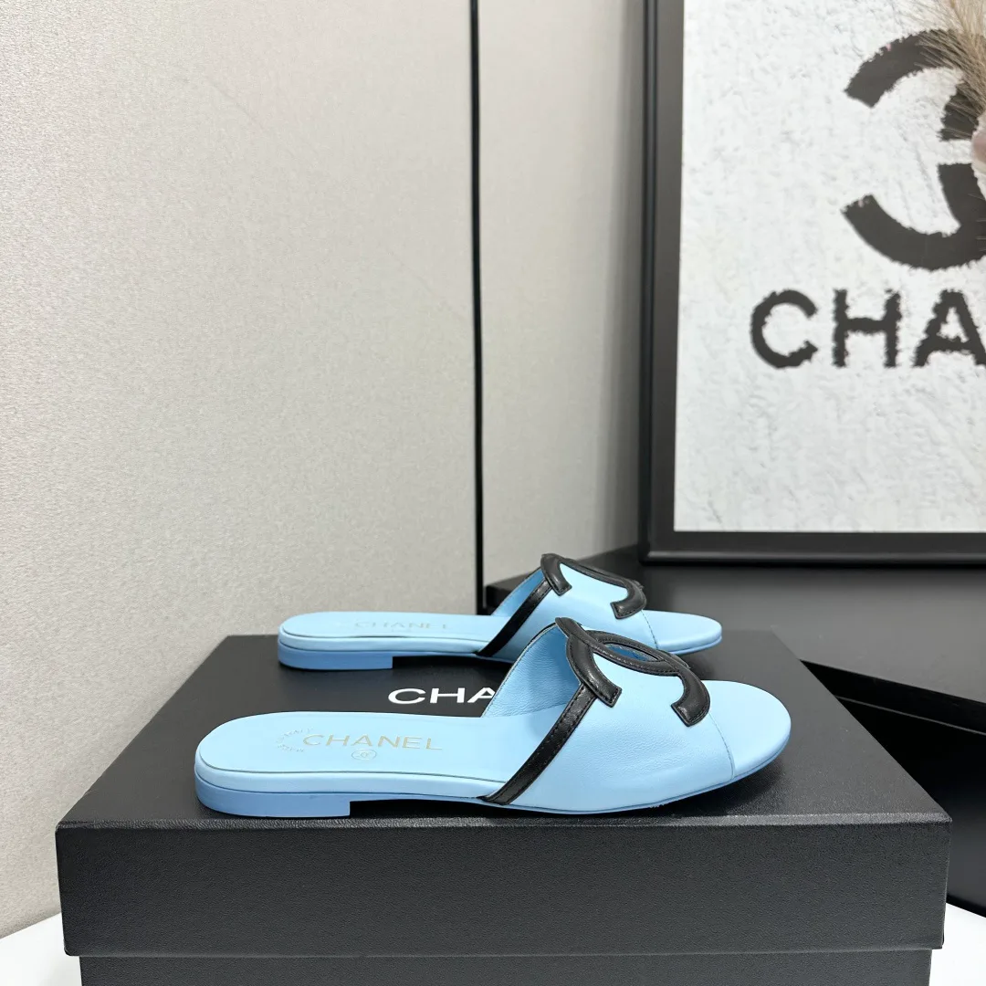 Шлепанцы Женские Chanel 11738541