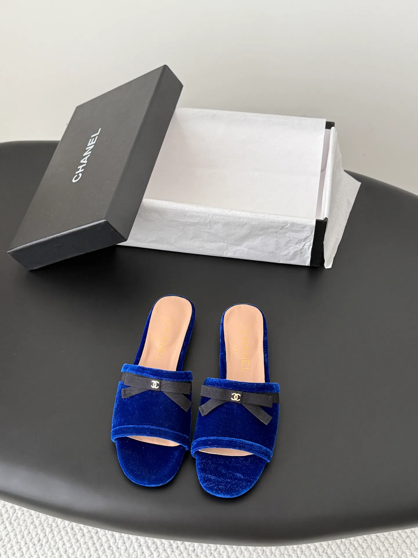 Туфли Женские Chanel 13434630