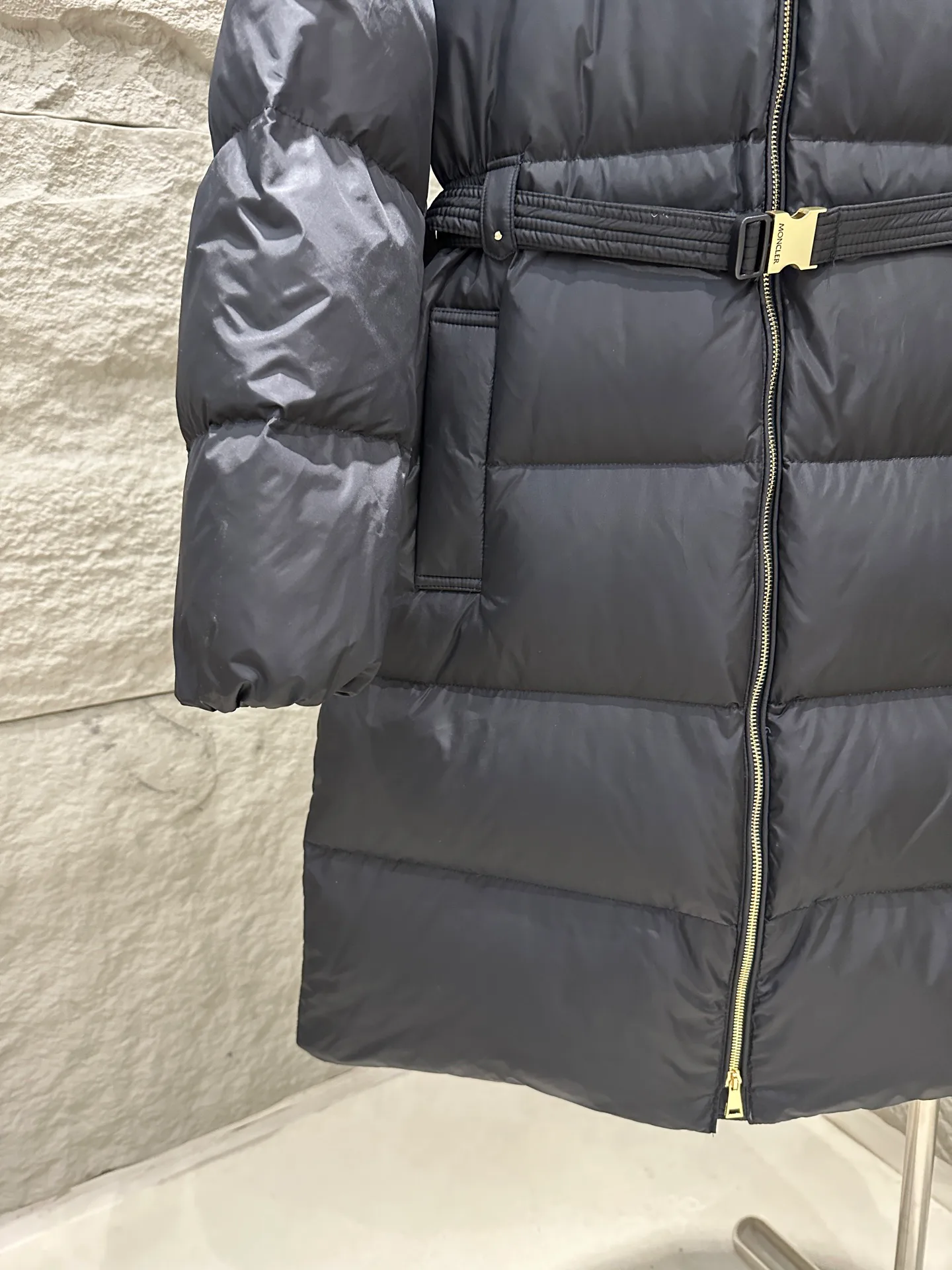 Куртки И Пуховики Женские Moncler 18609643