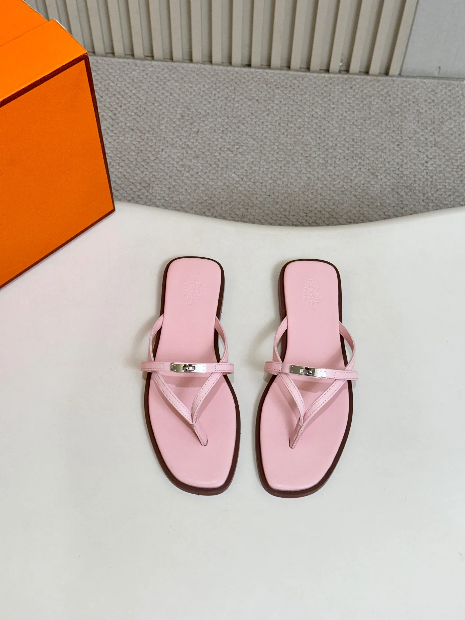 Шлепанцы Женские Hermes 1855975