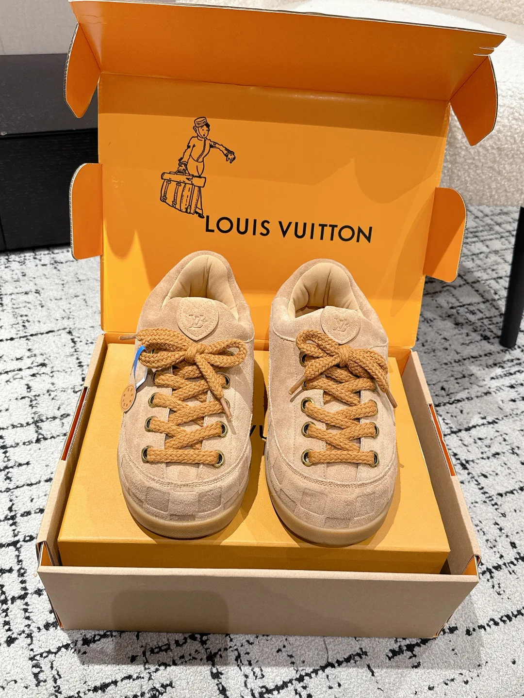 Кроссовки Женские Louis Vuitton 88698