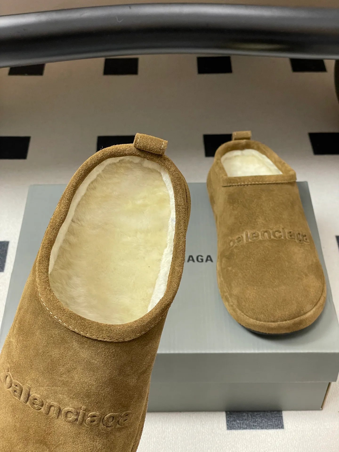 Тапочки Женские Balenciaga 227902