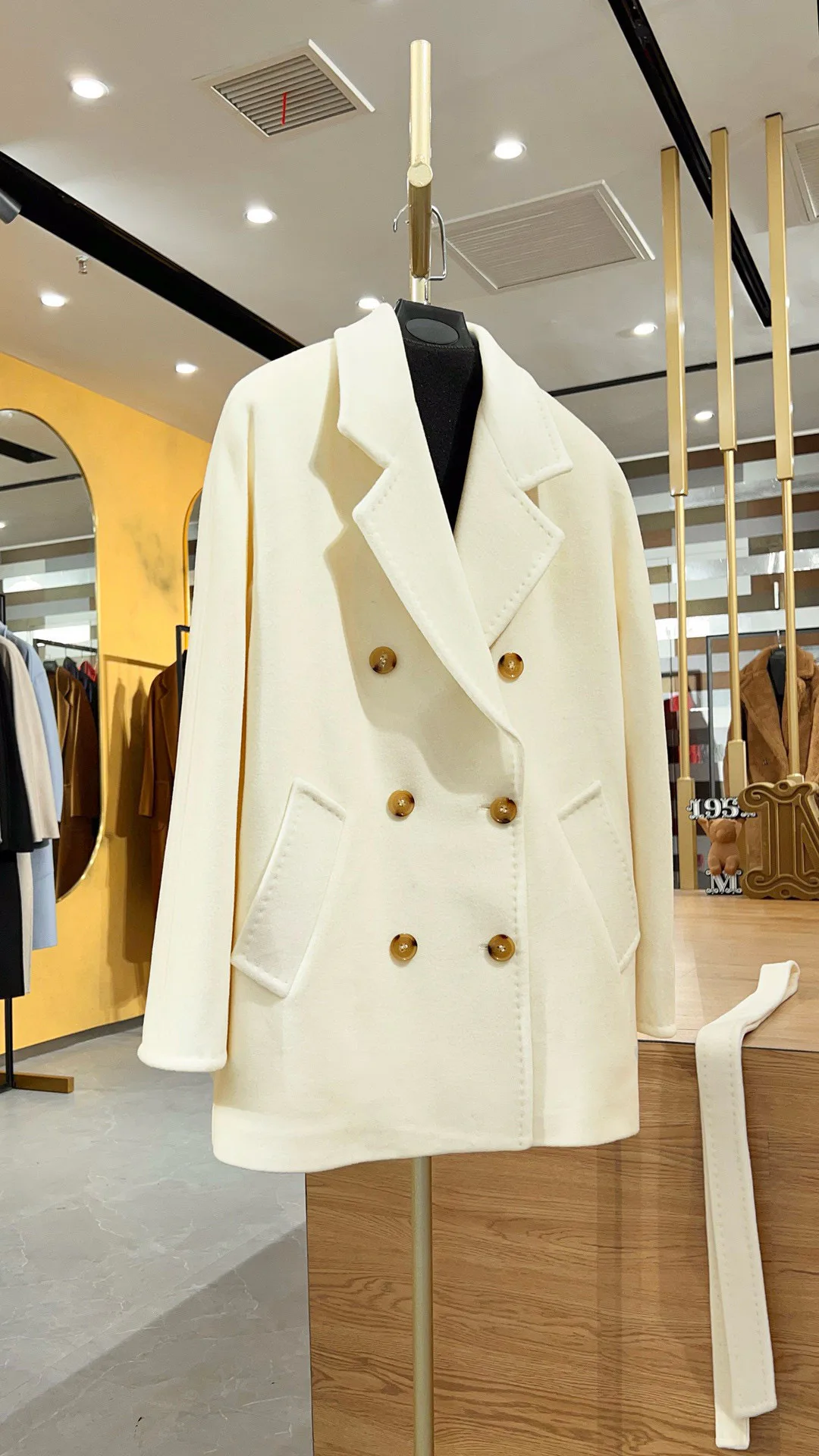 Пальто Женские Max Mara 1750390