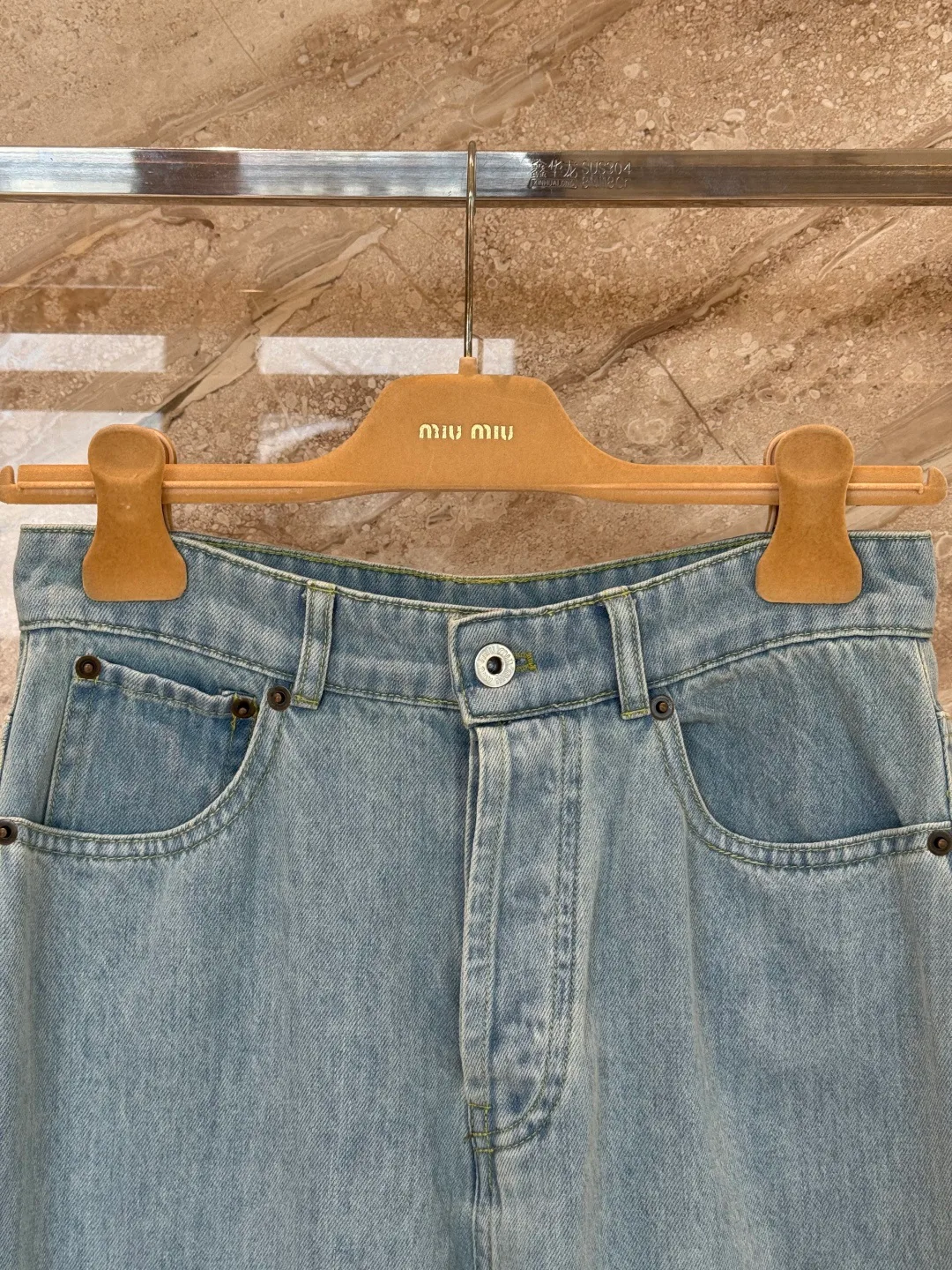 Джинсы Женские Miu Miu 12861268