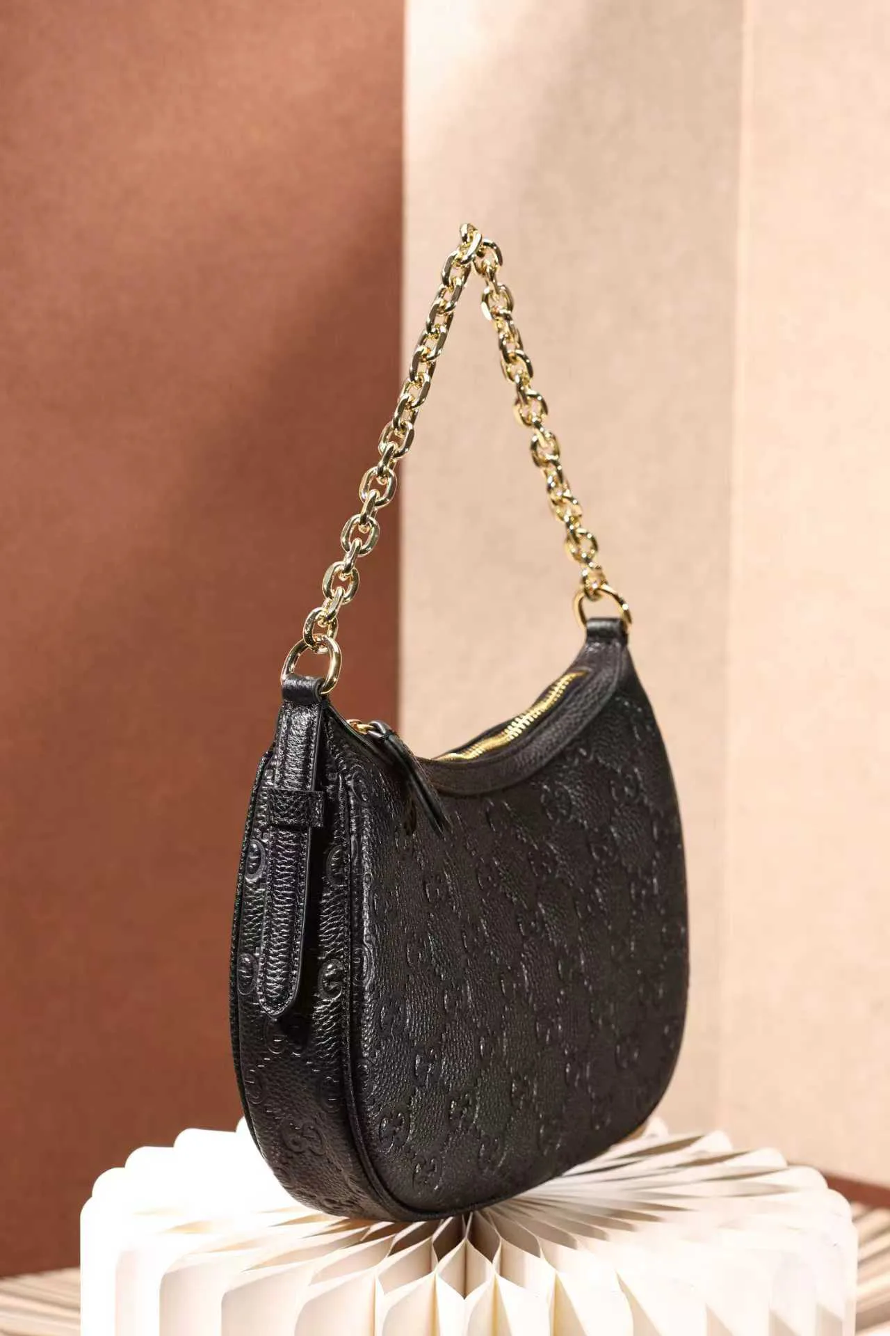 Классические Сумки Женские Gucci 1270574