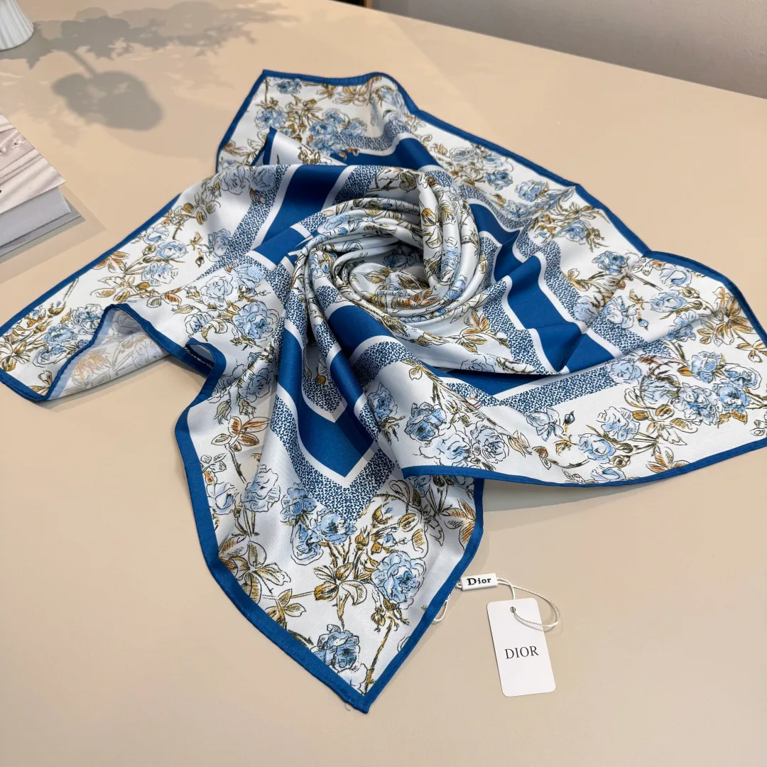 Платки Christian Dior 11362300