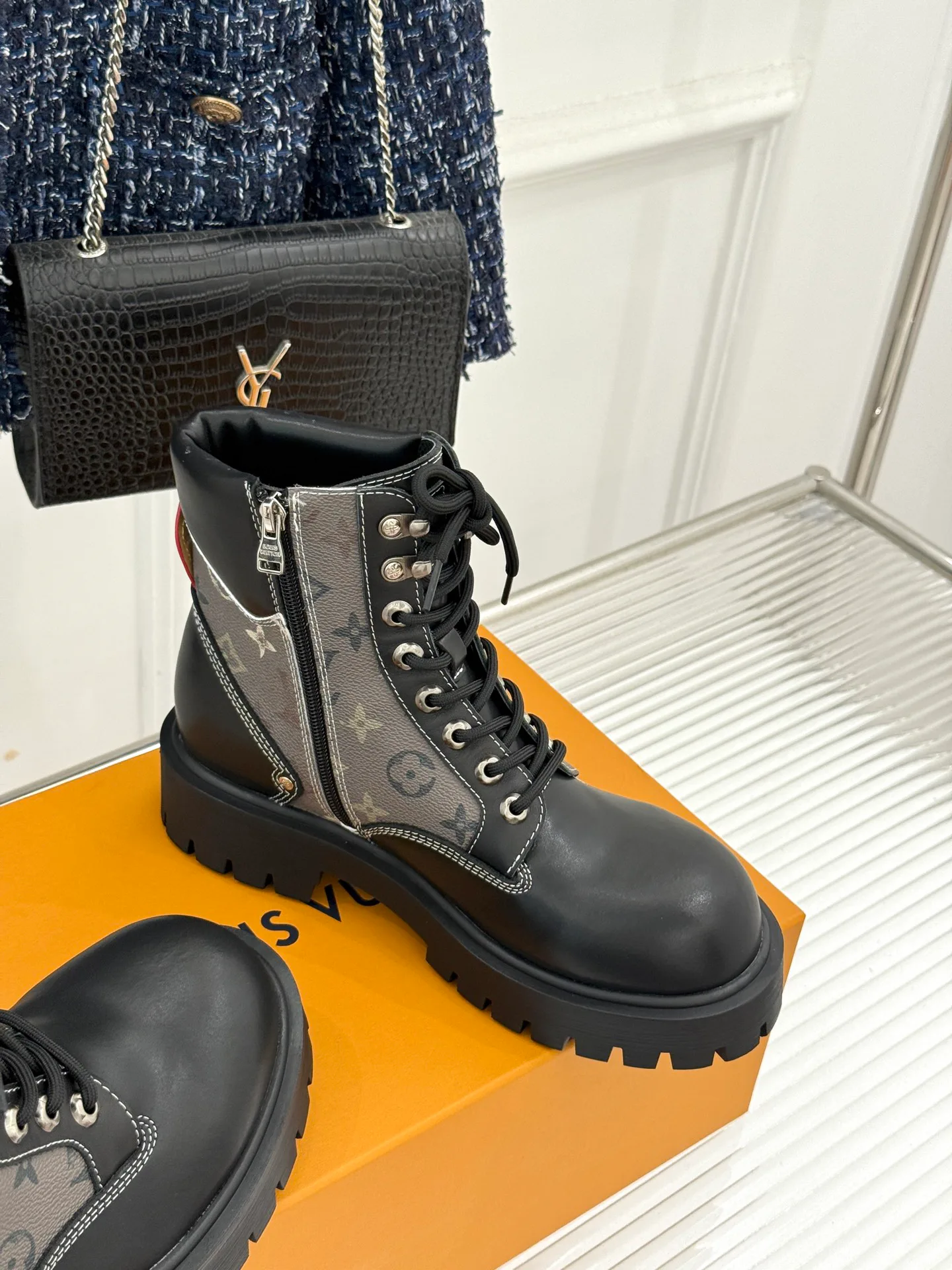 Ботинки Мужские Louis Vuitton 18534822