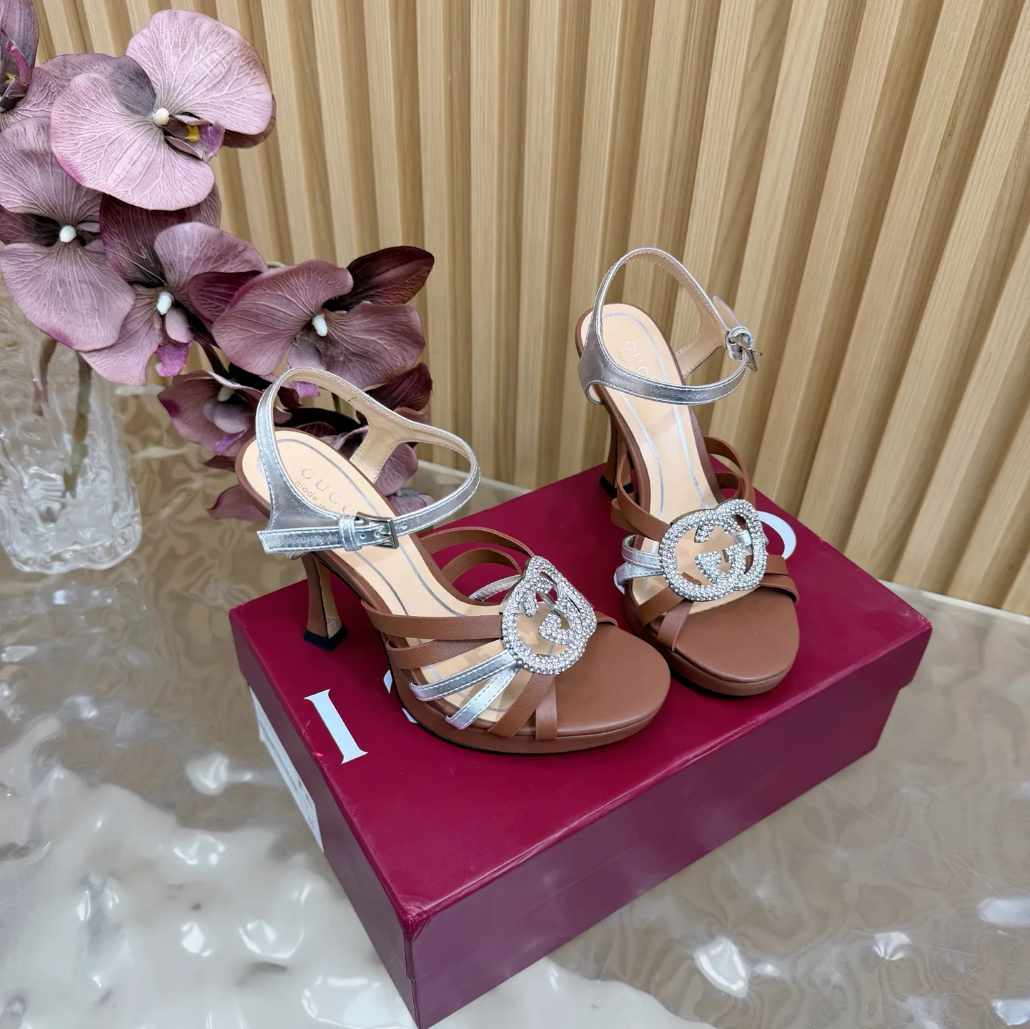 Босоножки Женские Gucci 351899