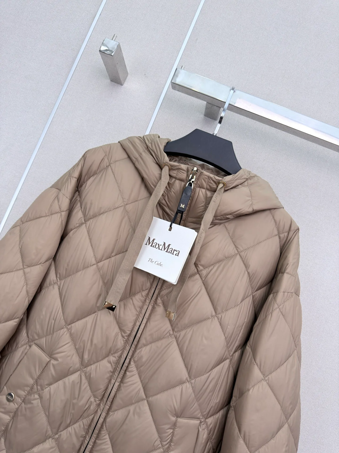Куртки И Пуховики Женские Max Mara 18108354